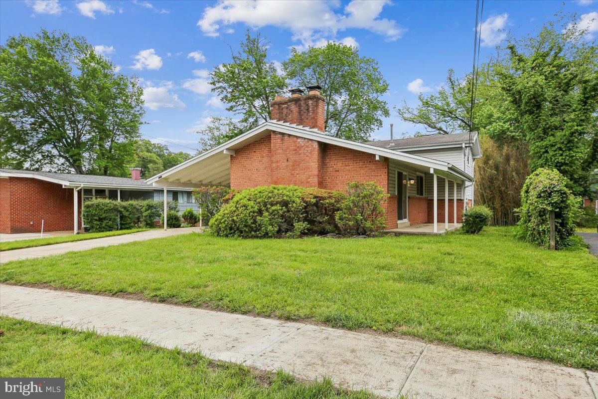 KEMP MILL ESTATES - Residential