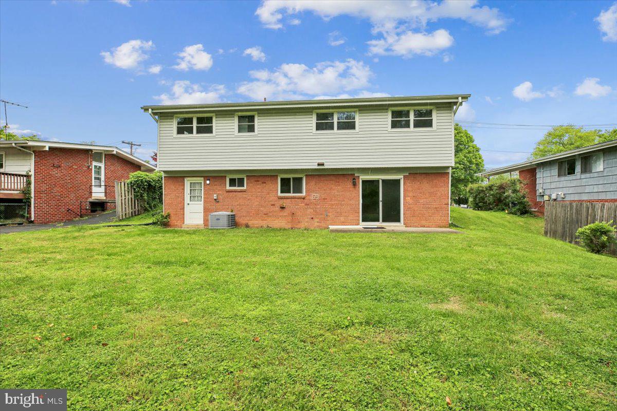 KEMP MILL ESTATES - Residential
