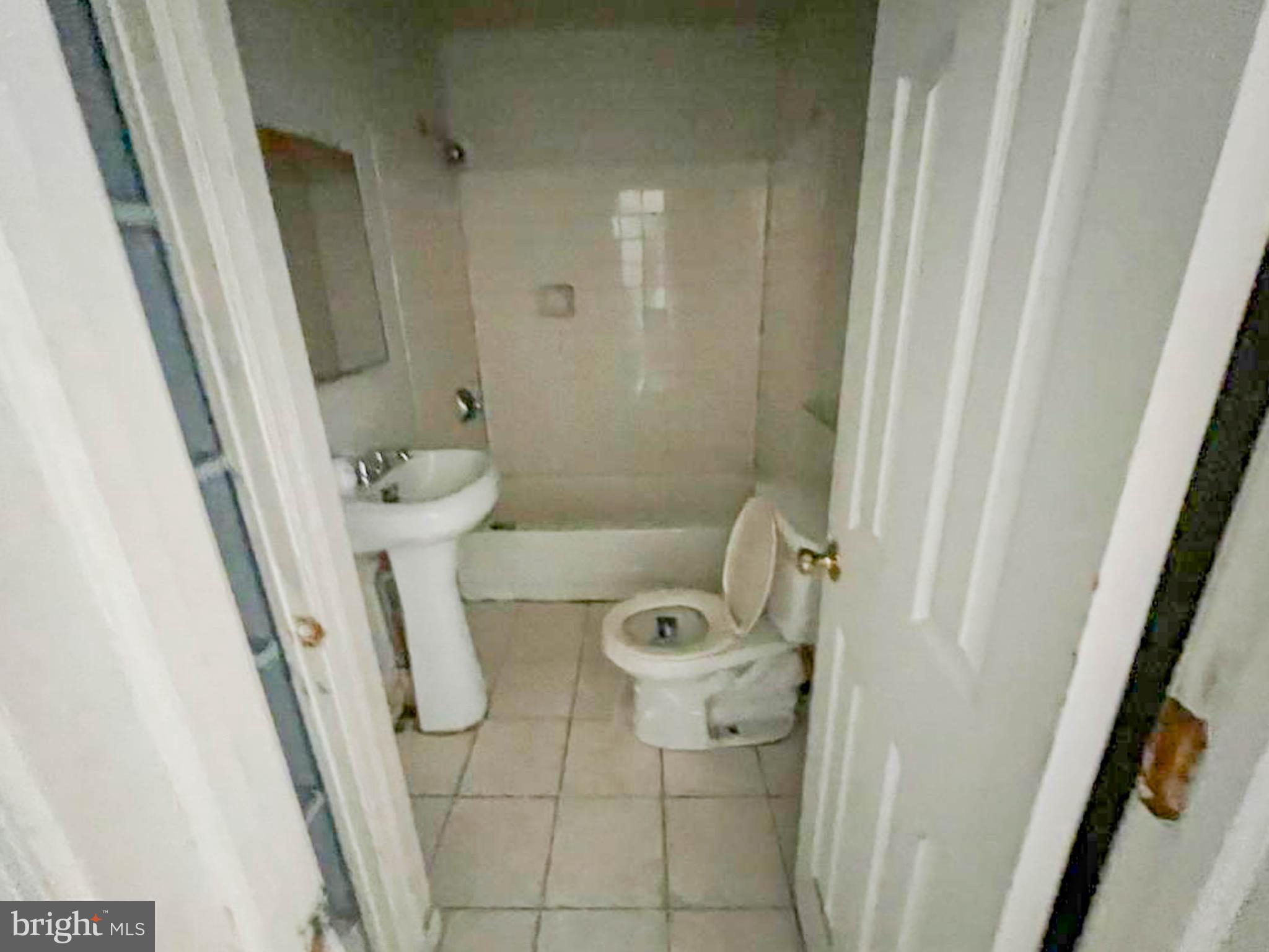 OLNEY (EAST) - Residential Income