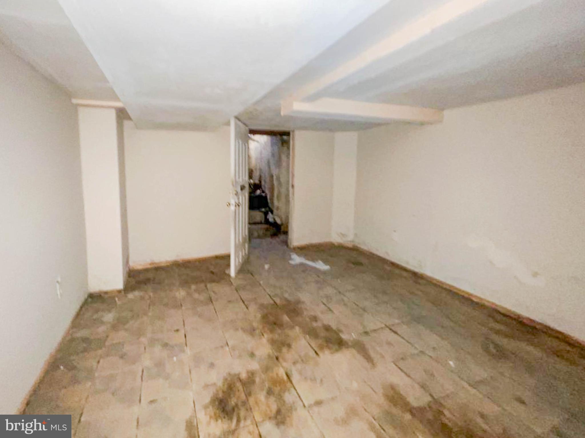 OLNEY (EAST) - Residential Income