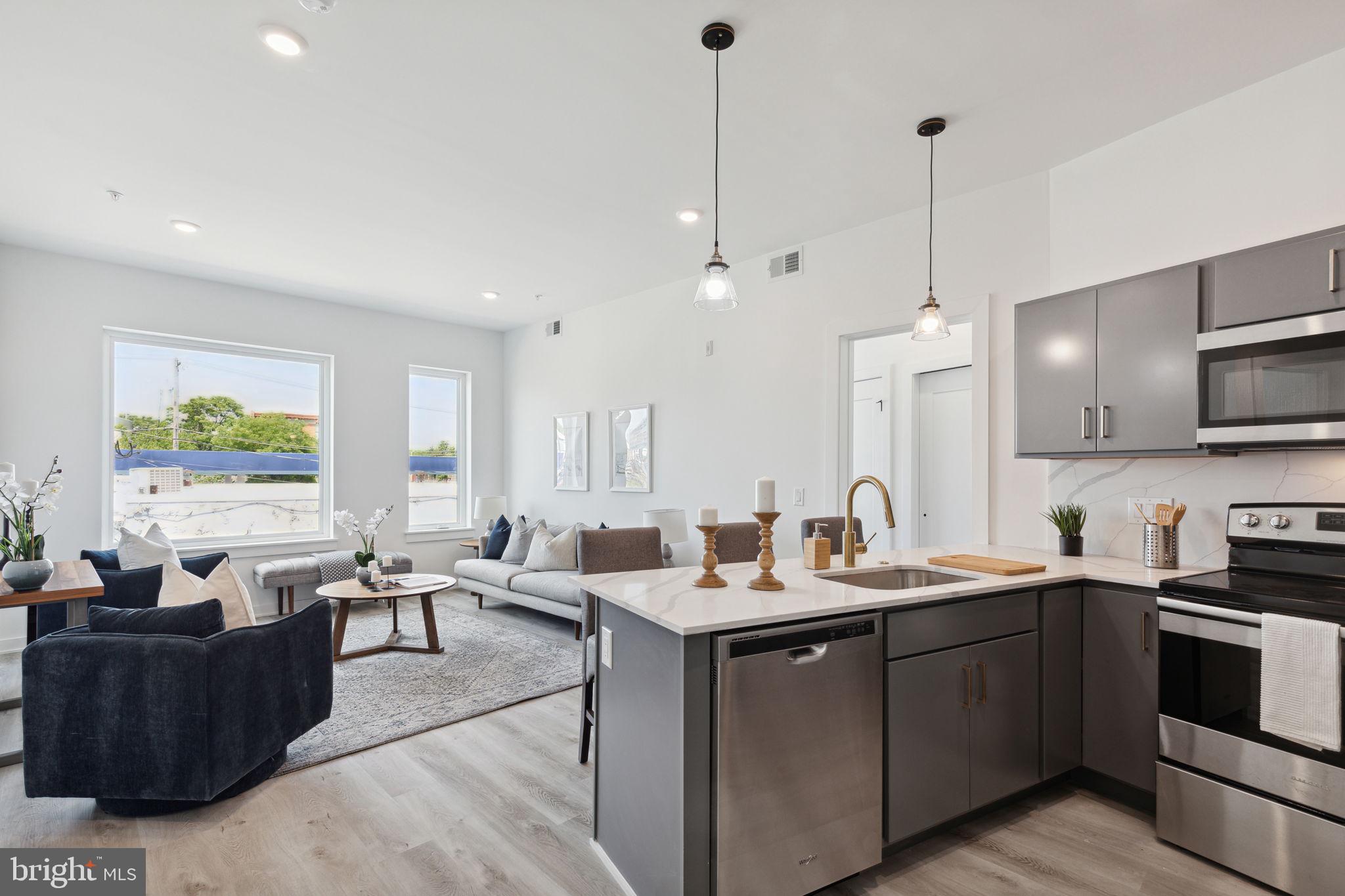 EAST KENSINGTON - Residential Lease