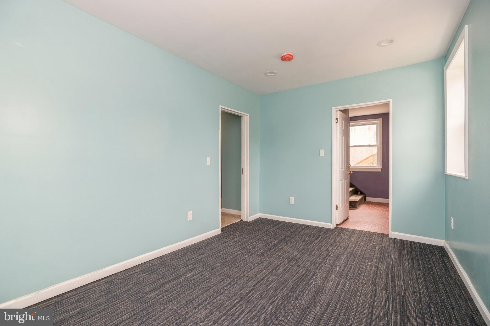 250 WARREN STREET 1ST FLR