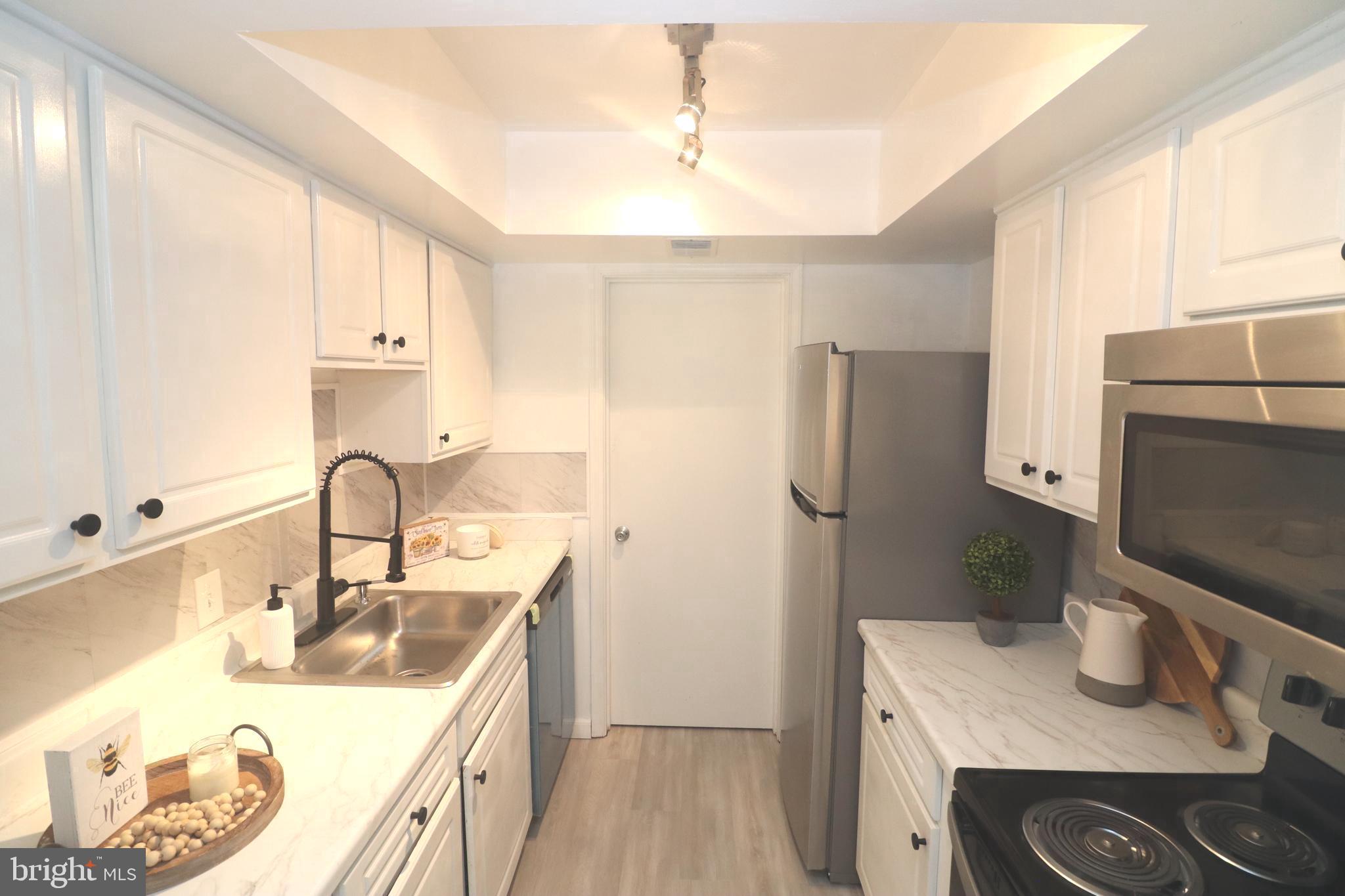 ROSEWOOD - Residential