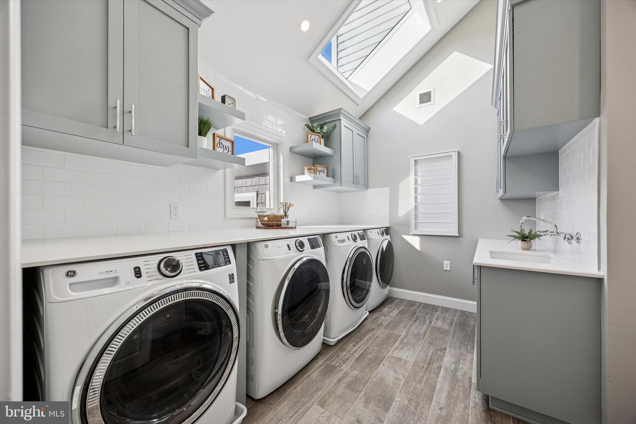 DOYLESTOWN CROSSIN - Residential