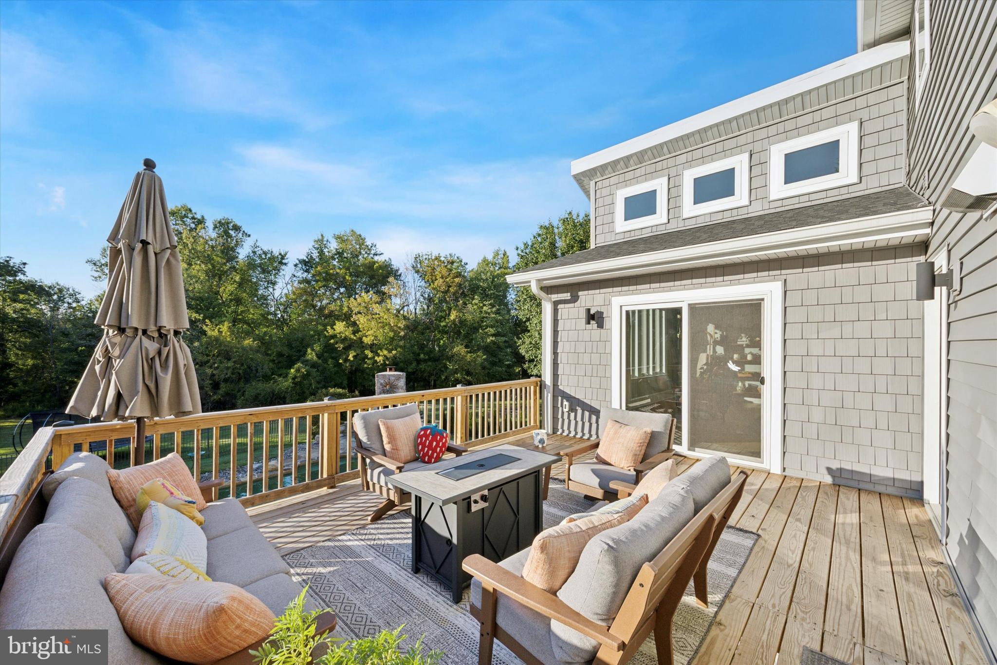 DOYLESTOWN CROSSIN - Residential