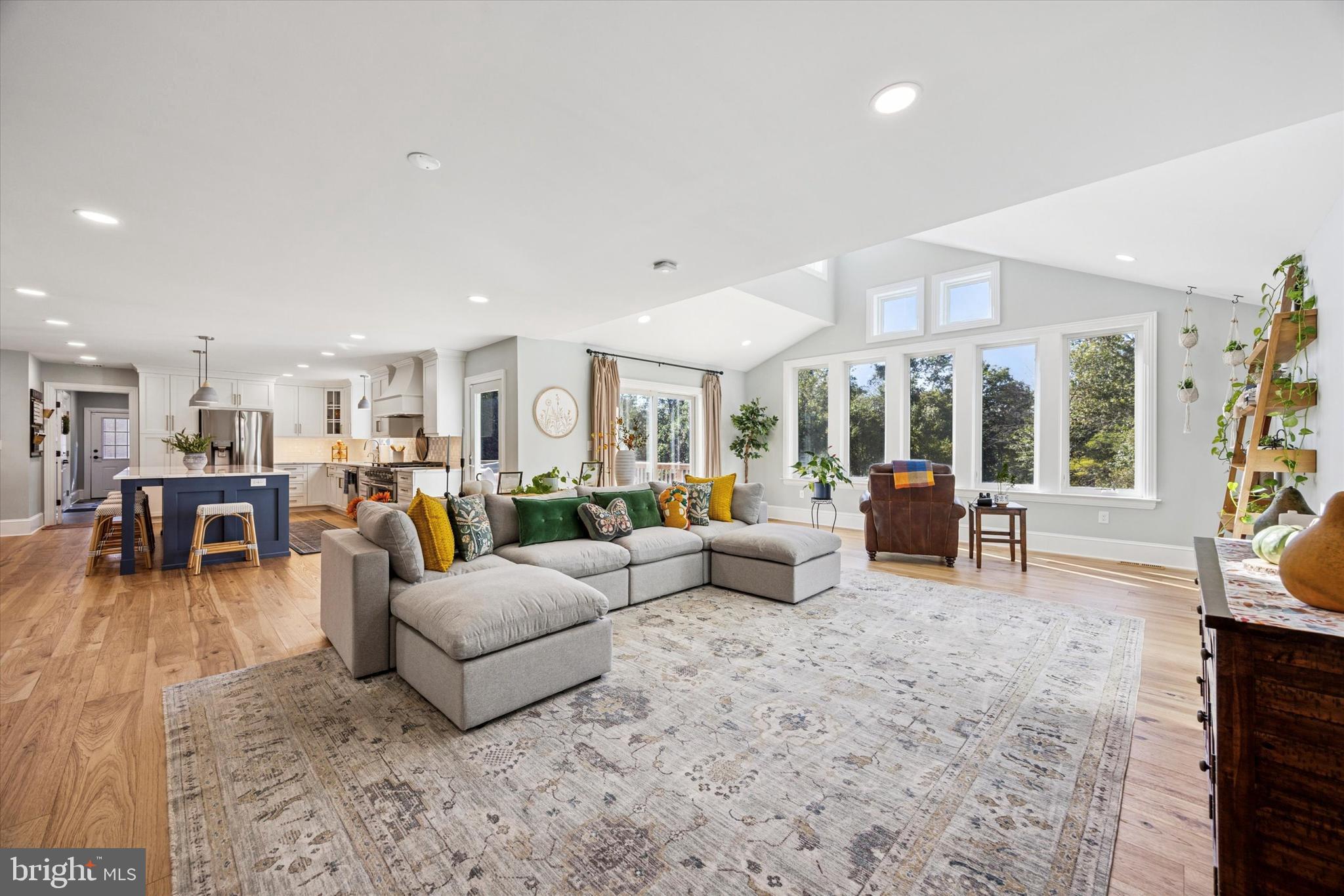 DOYLESTOWN CROSSIN - Residential