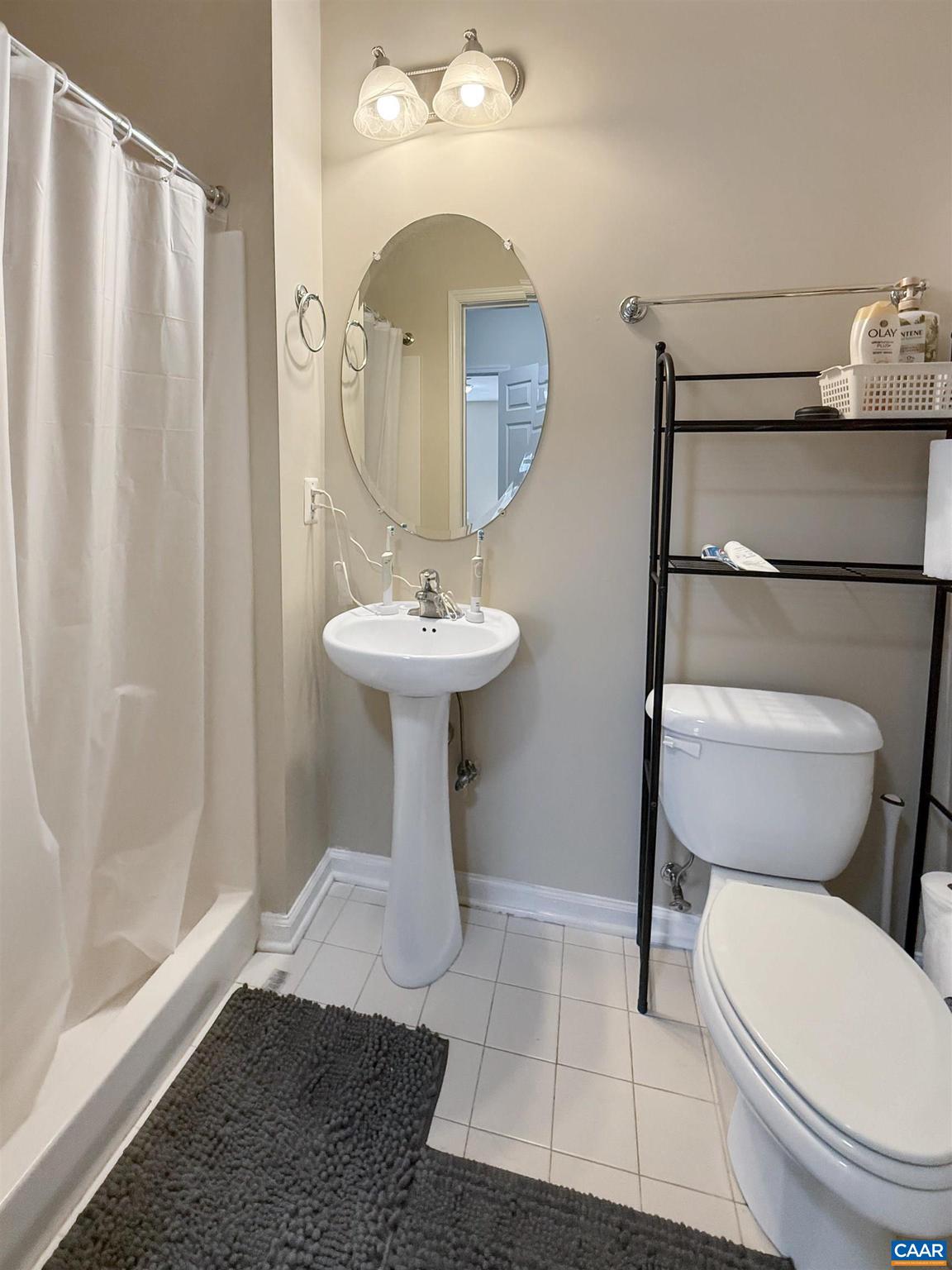 LAUREL PARK - Residential