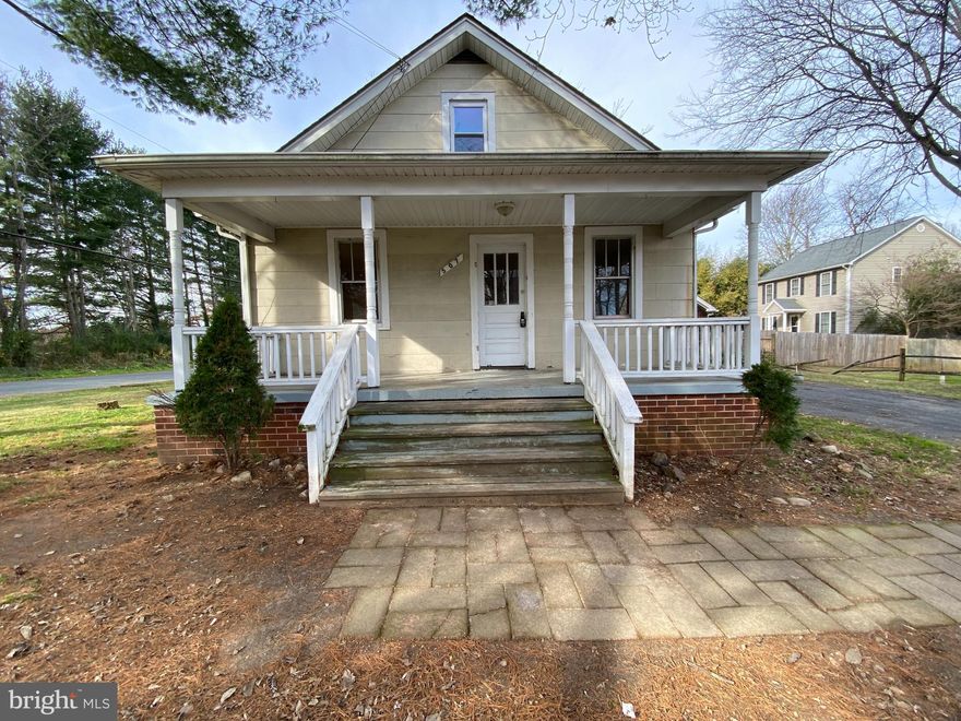 This spacious cottage features a large updated kitchen with an island and skylights. The dining area leads to a private deck for entertaining and relaxing outdoors. Ground floor bedroom and full bath available. On the upper level, you will find two bedrooms and 1 full bath. The eclectic primary bedroom has built-in shelving and a skylight! Bonus fully finished private 1 bedroom and 1 full bath in the basement with its own entrance. This home is ideally located in South Stafford near I-95, Rt 1, and the commuter lot. 

$125 Leasing Fee. One time due with Move in Funds.
$25 Monthly Residents Benefits Package Fee 
Pets allowed on a case-by-case basis - Non-Refundable Pet Fee Due at Move In
Housing Choice Vouchers Accepted