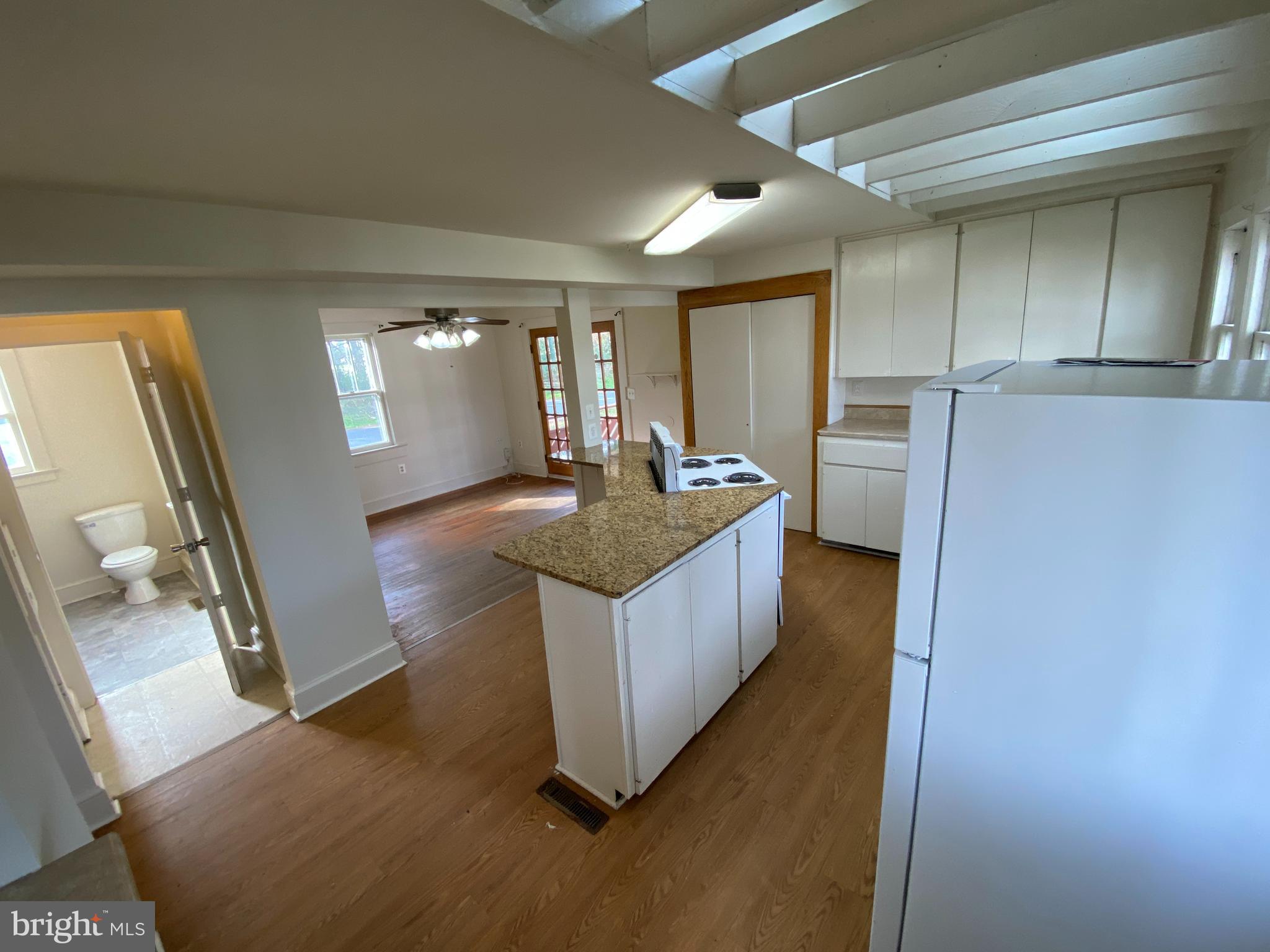 CLEARVIEW/CHATHAM HGTS - Residential Lease