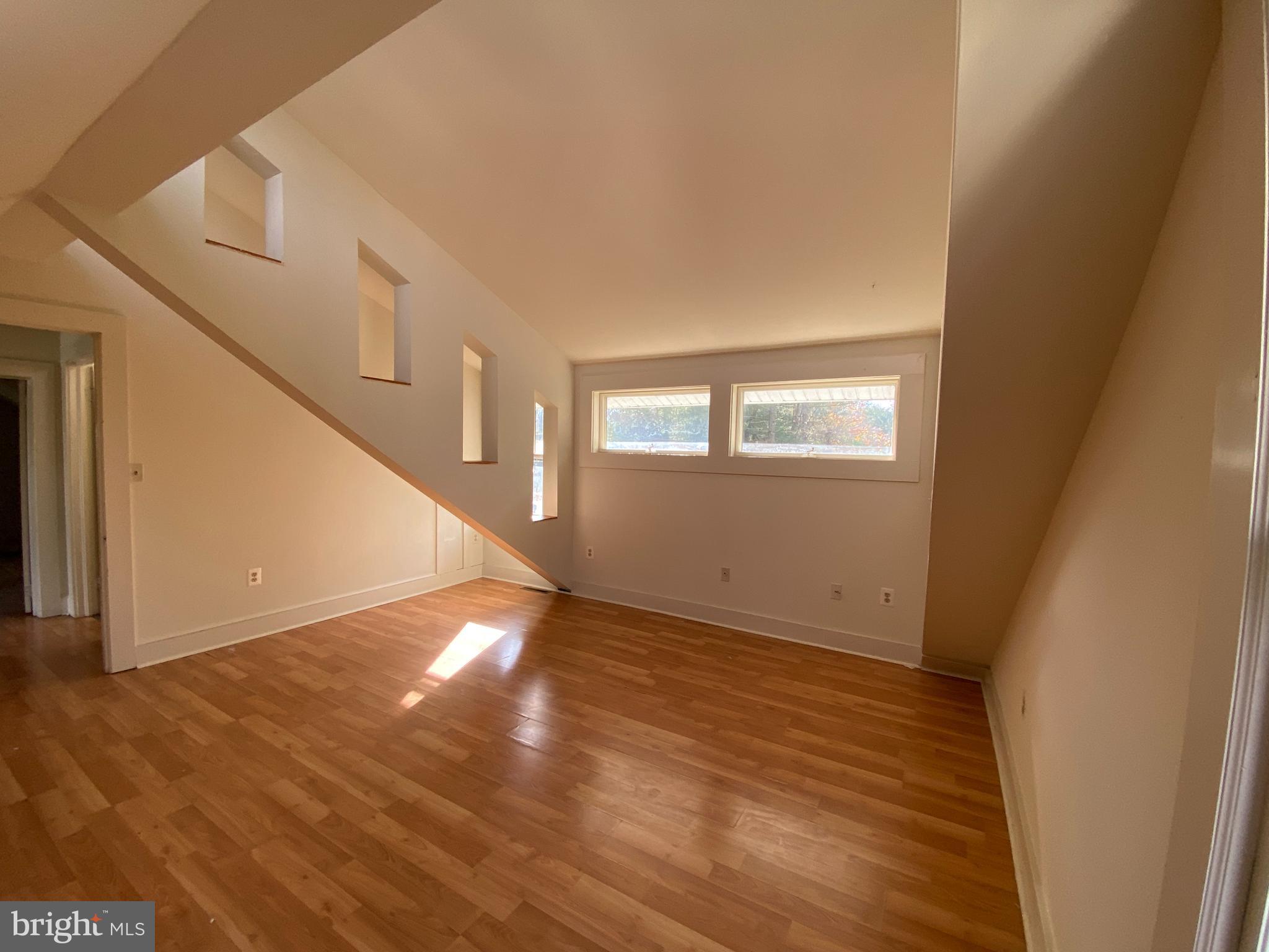 CLEARVIEW/CHATHAM HGTS - Residential Lease