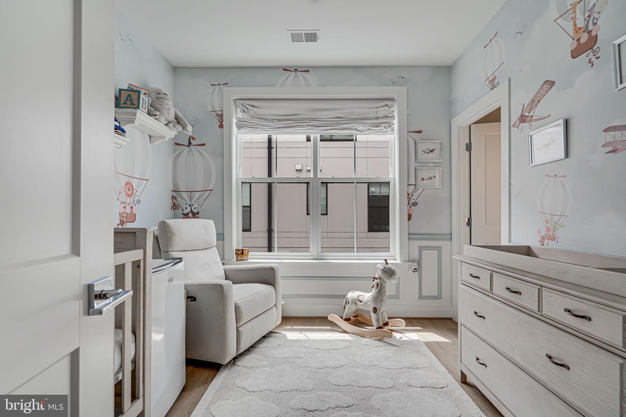 OLD TOWN NORTH - Residential