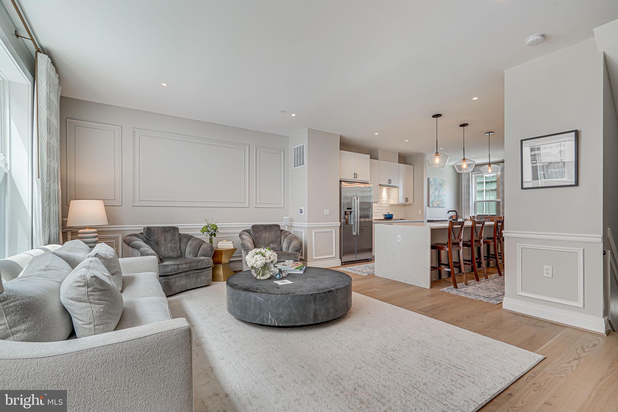 OLD TOWN NORTH - Residential