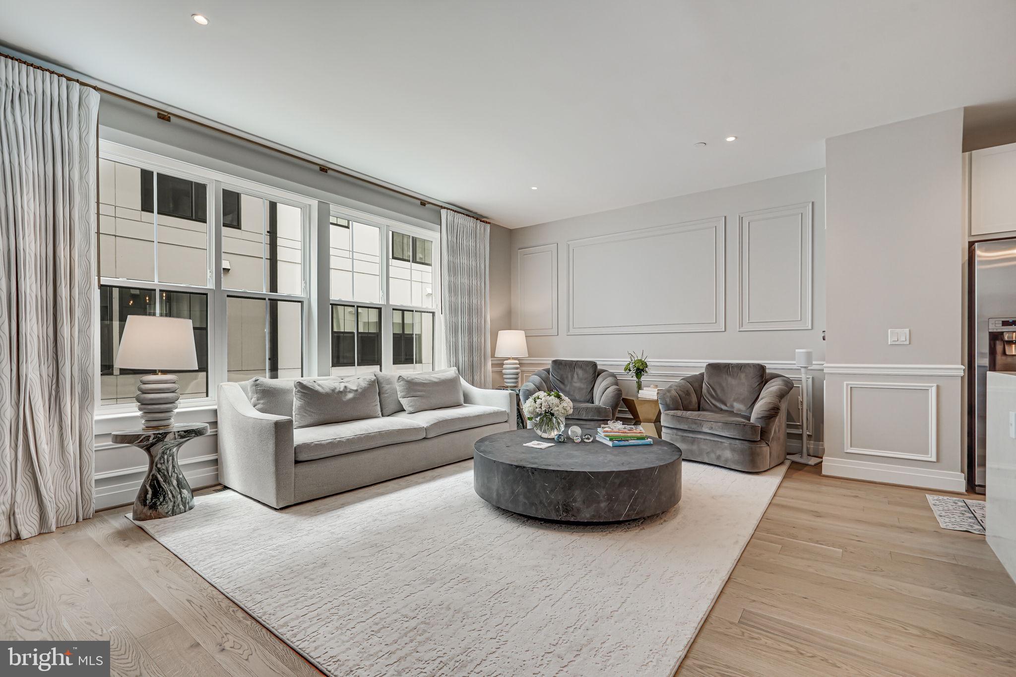 OLD TOWN NORTH - Residential