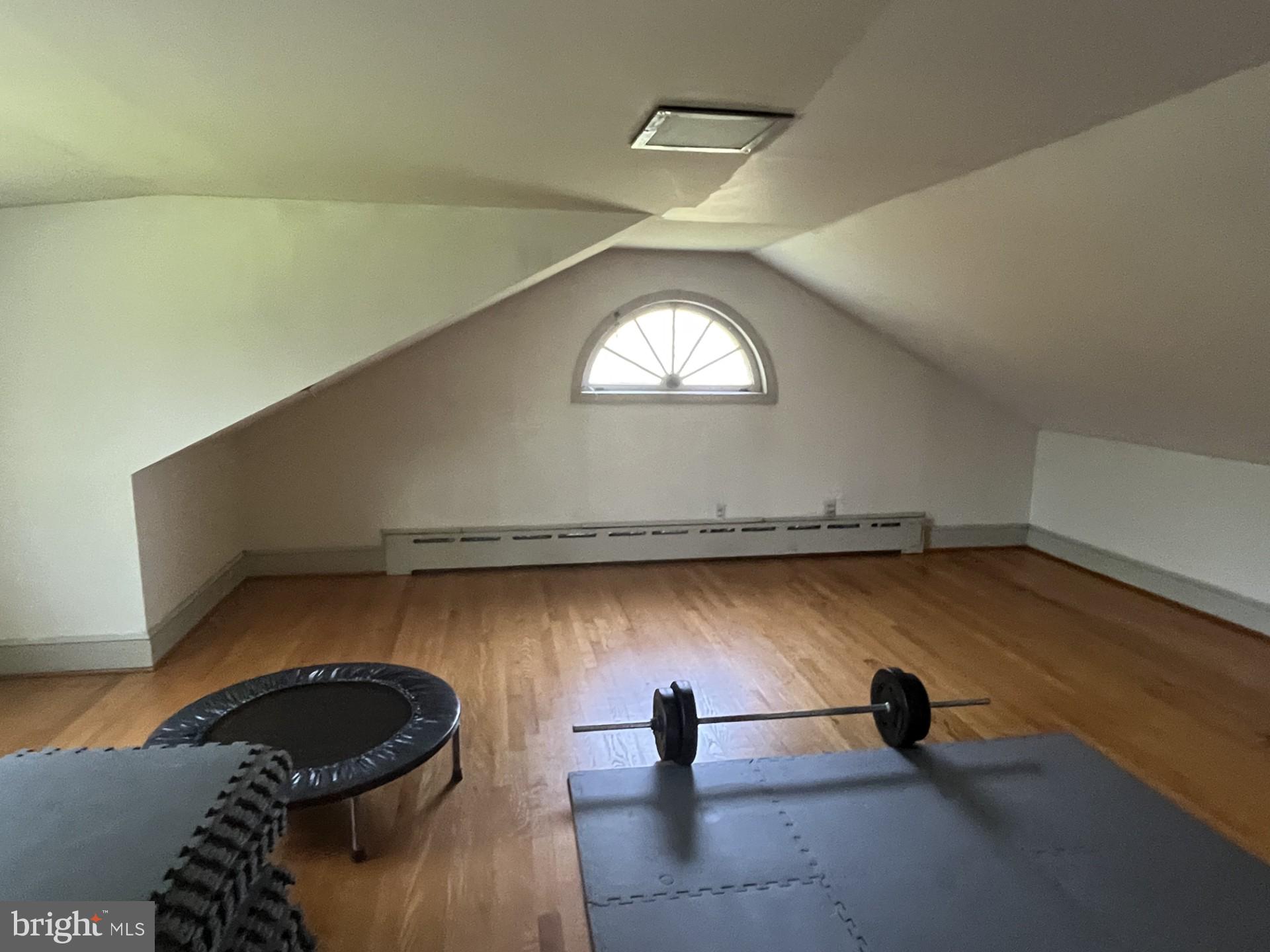 FREDERICKSBURG CITY - Residential Lease