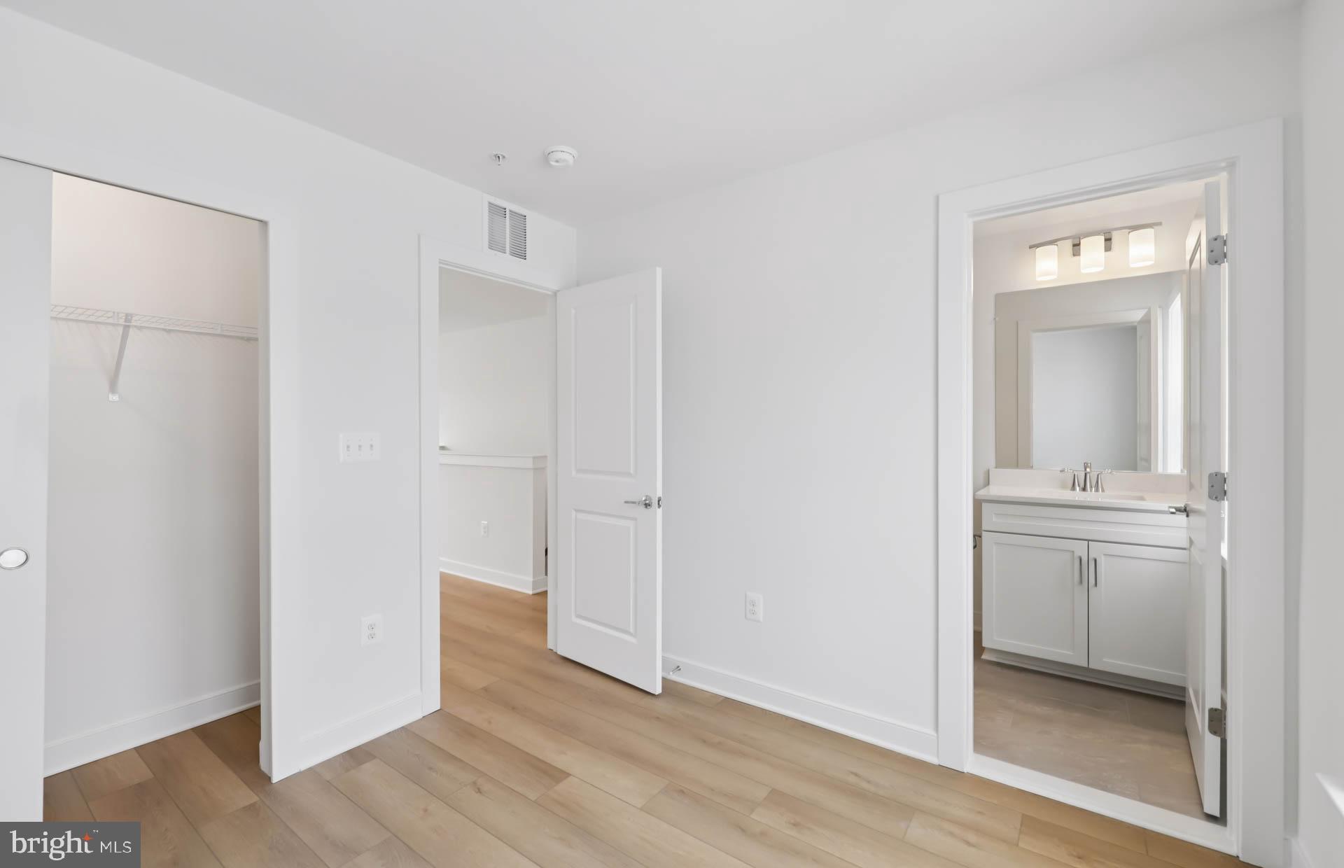 FARMSTEAD DISTRICT - Residential