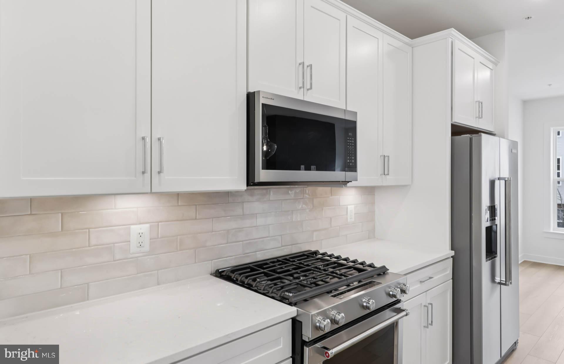 FARMSTEAD DISTRICT - Residential