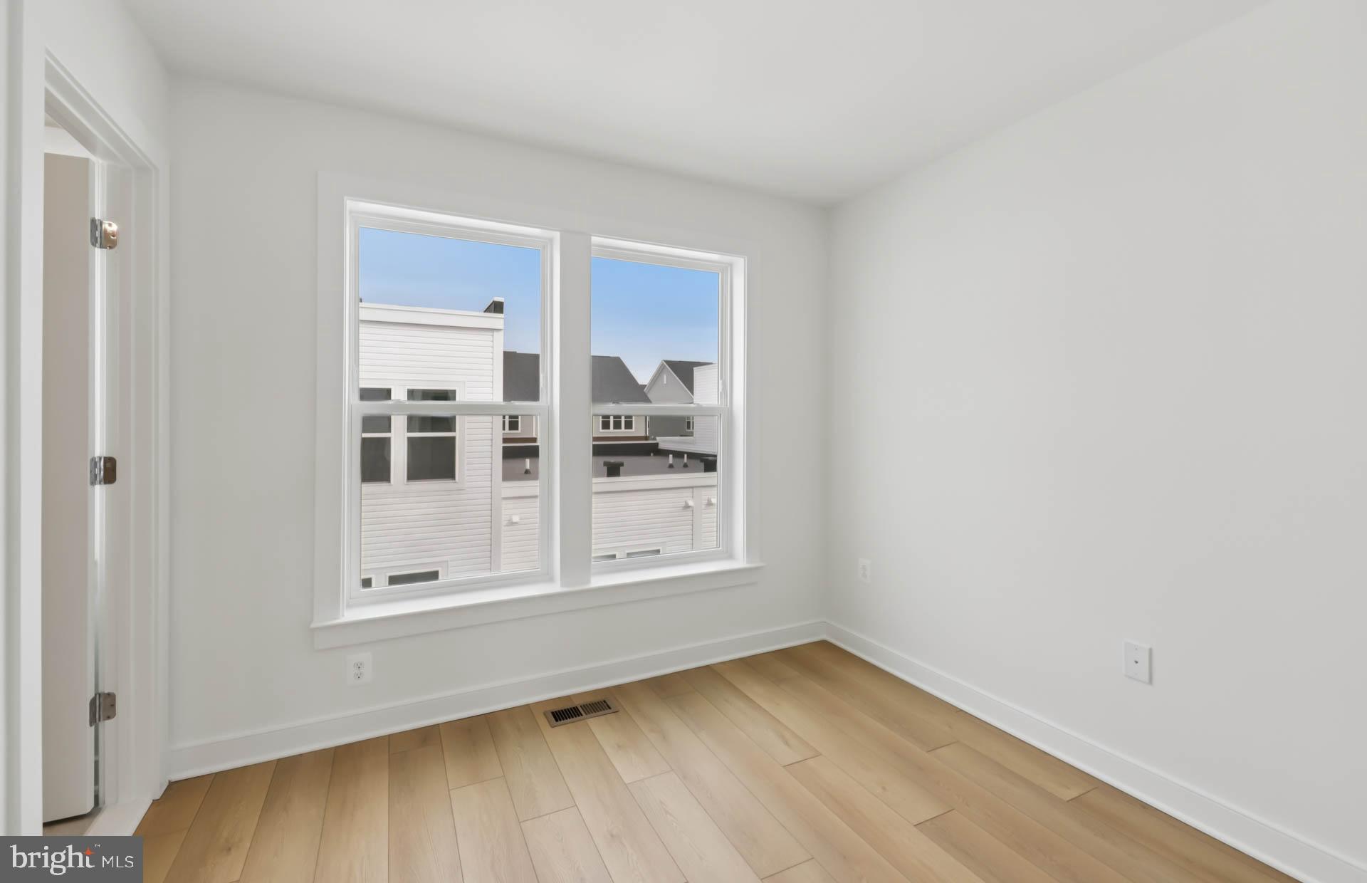 FARMSTEAD DISTRICT - Residential