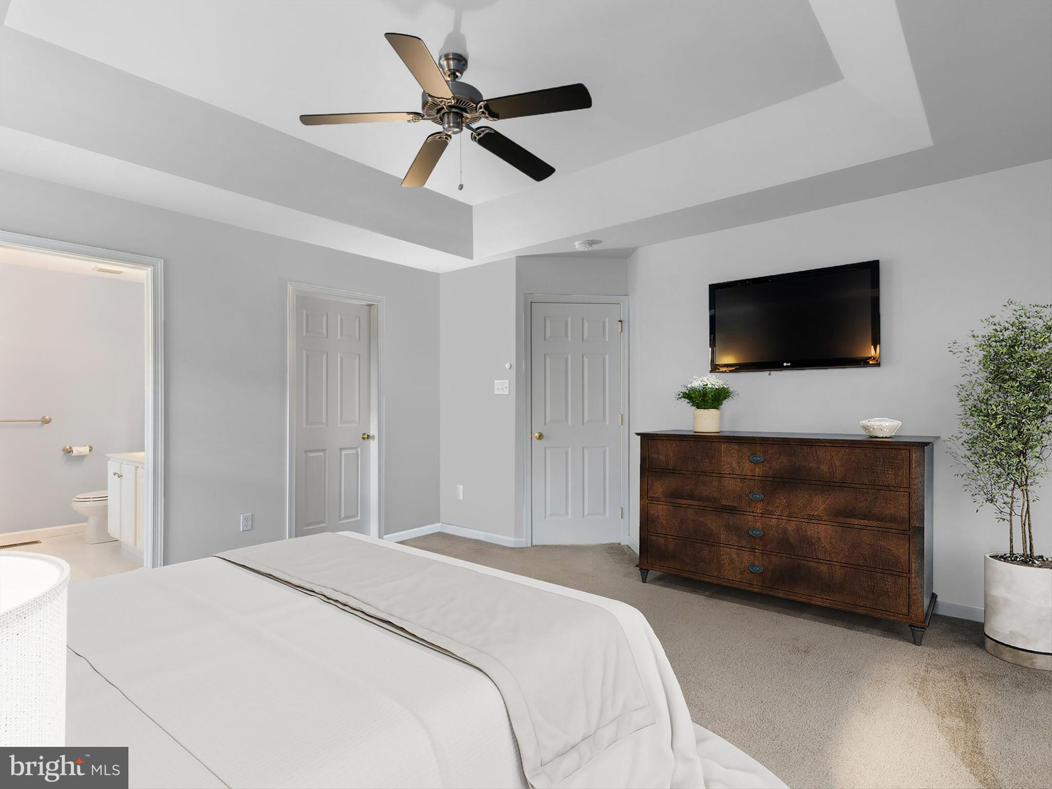 MEWS AT BAILEY STATION - Residential