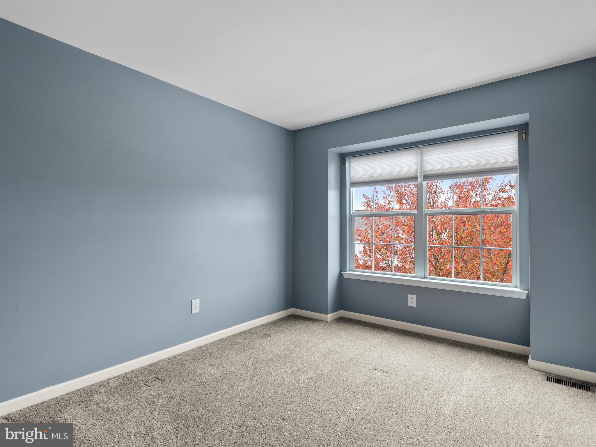 MEWS AT BAILEY STATION - Residential