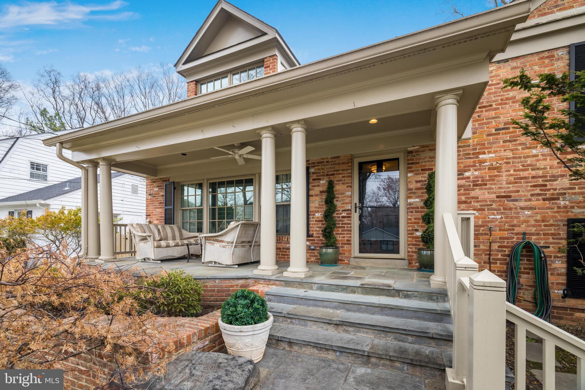 BRIGGS AND HOOPERS - Residential