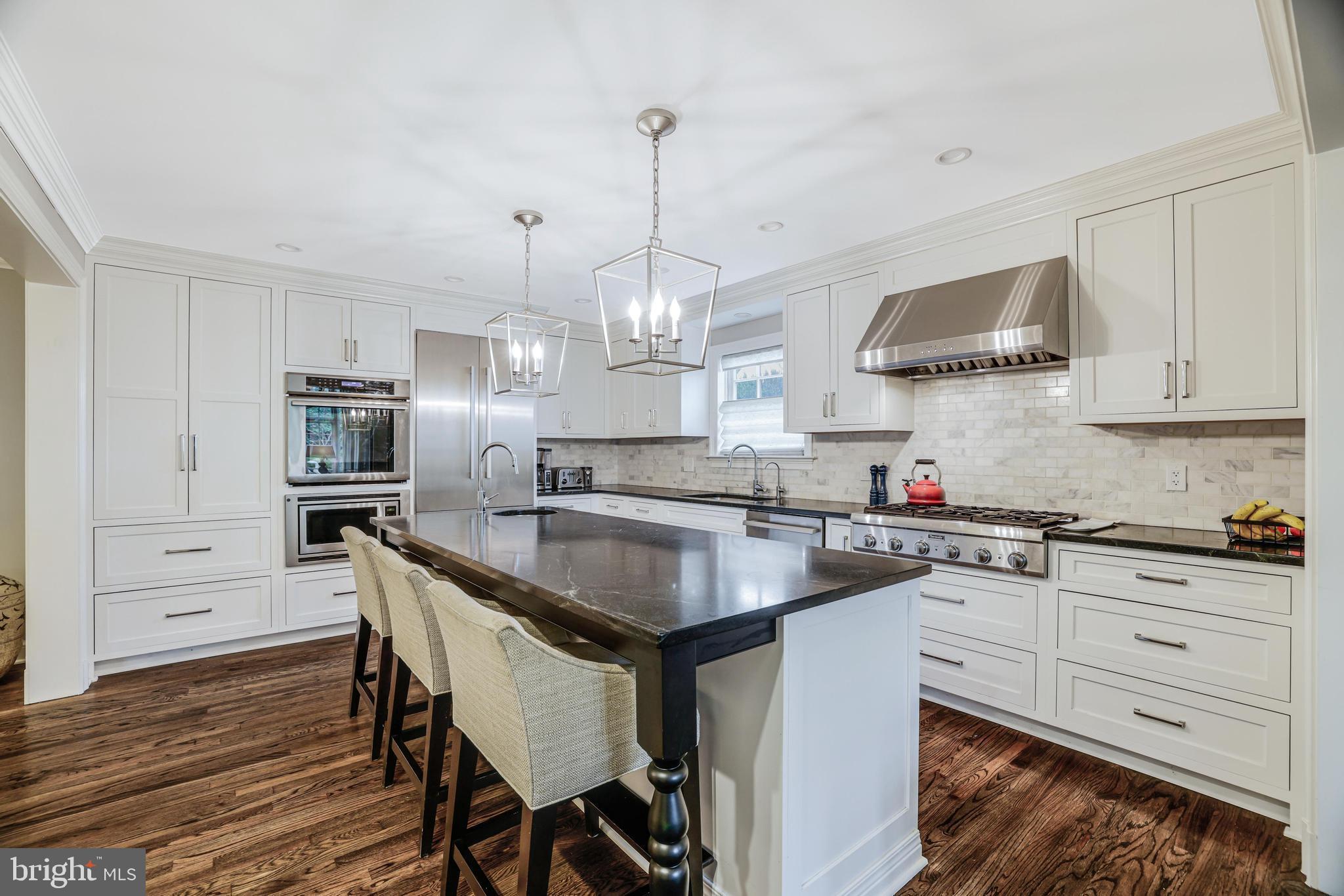 BRIGGS AND HOOPERS - Residential