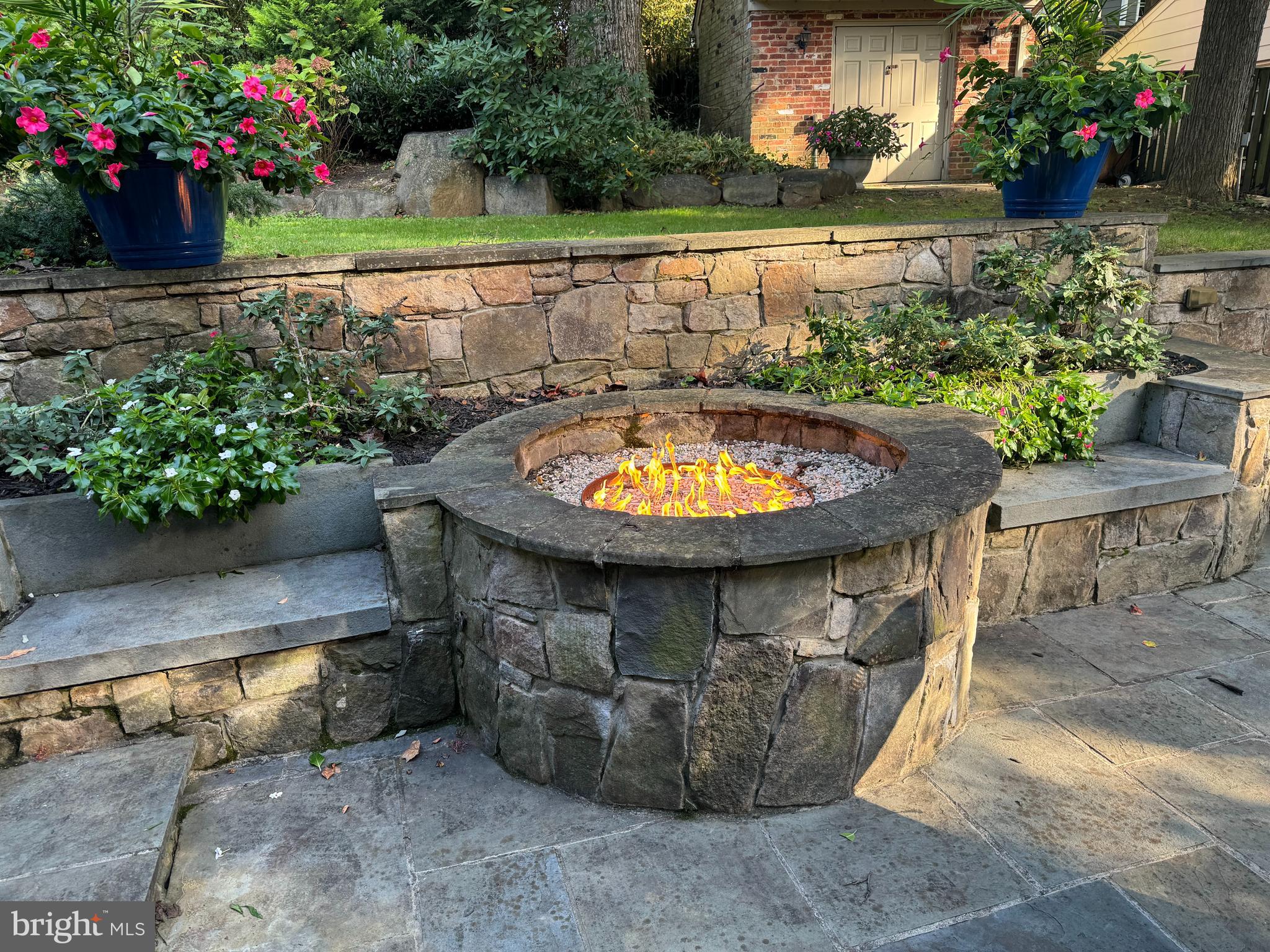 BRIGGS AND HOOPERS - Residential