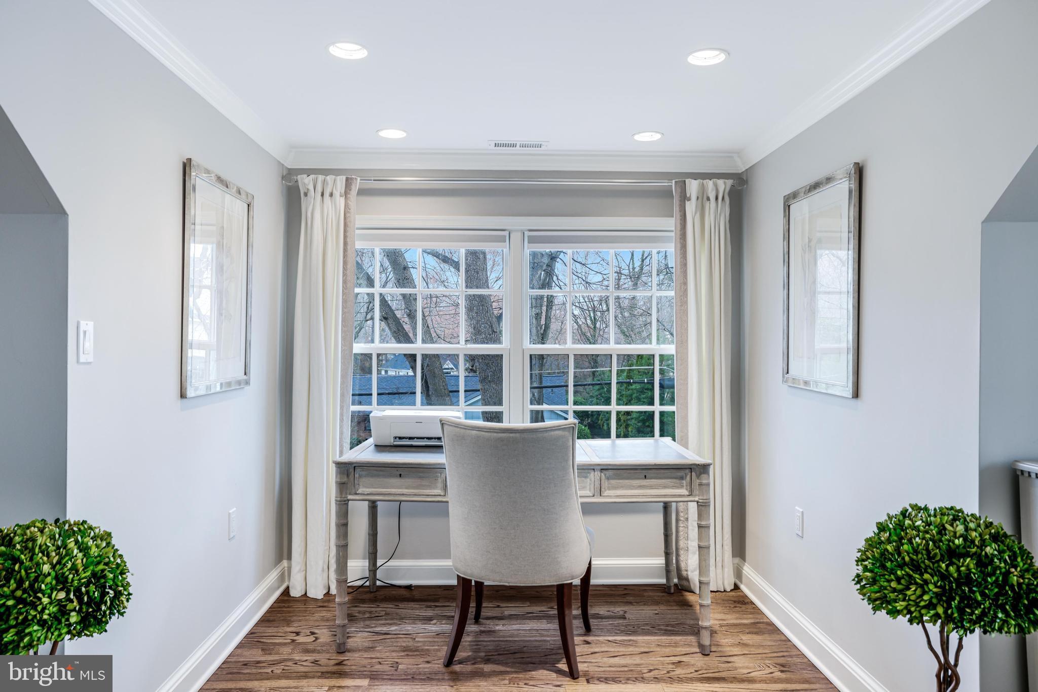 BRIGGS AND HOOPERS - Residential