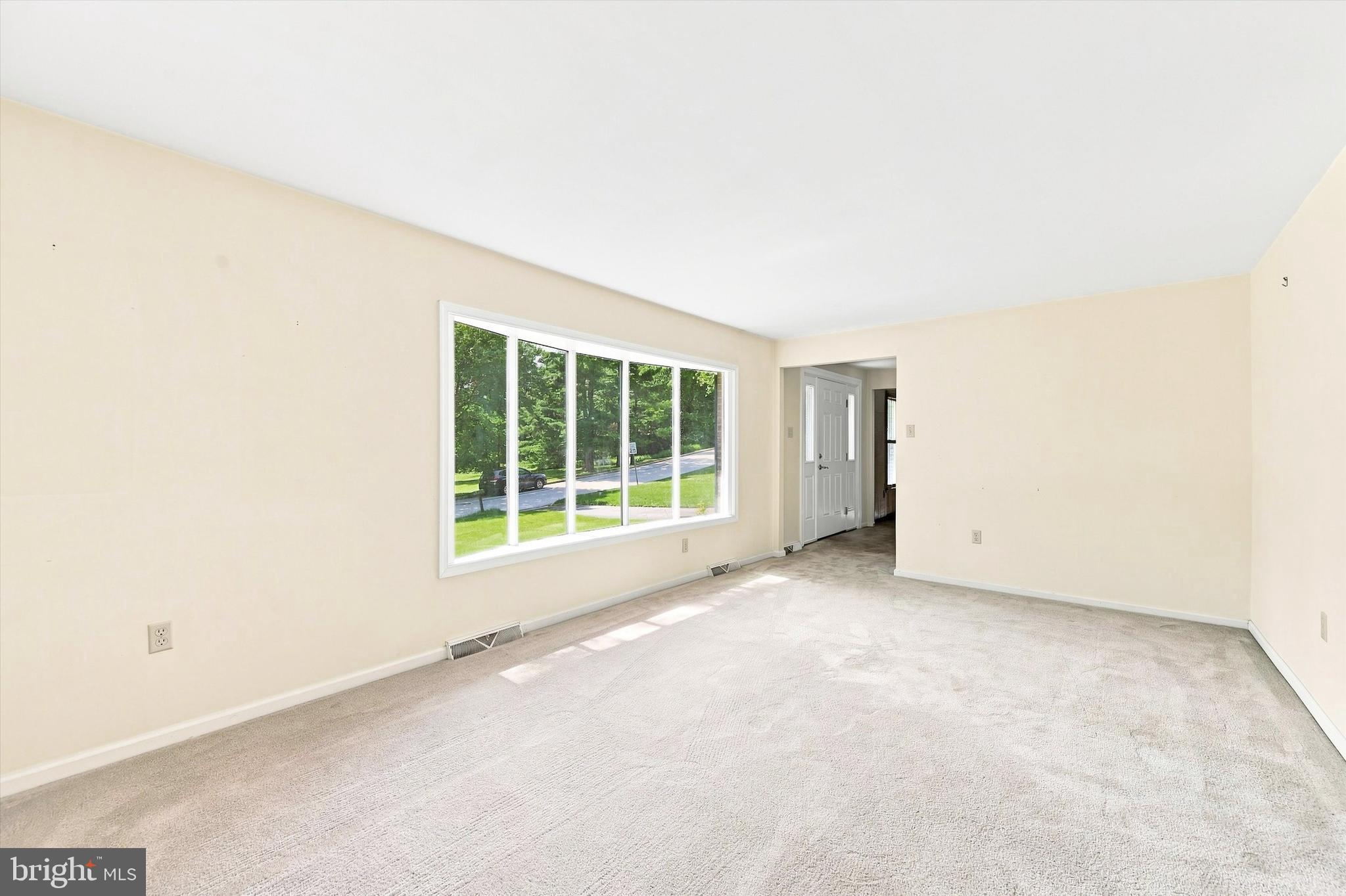23 ROSE TREE DRIVE
