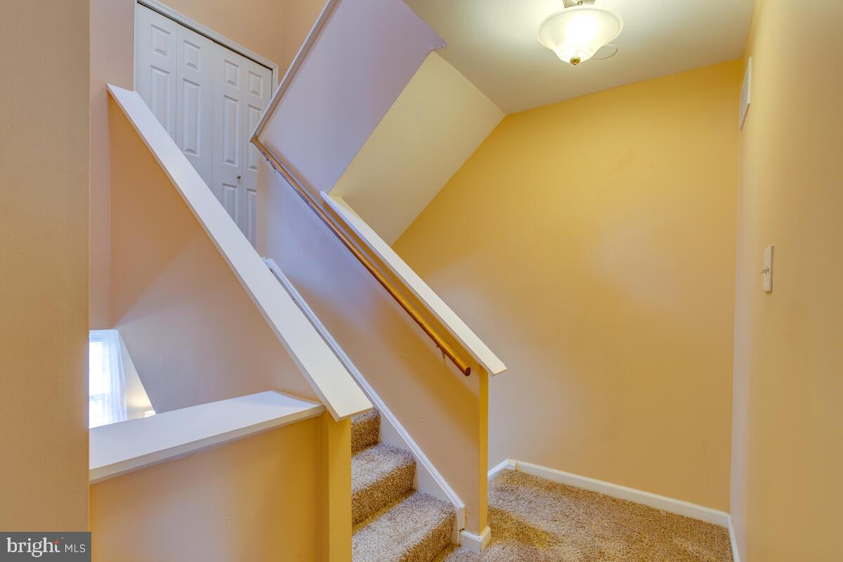 CANTERBURY RIDING - Residential