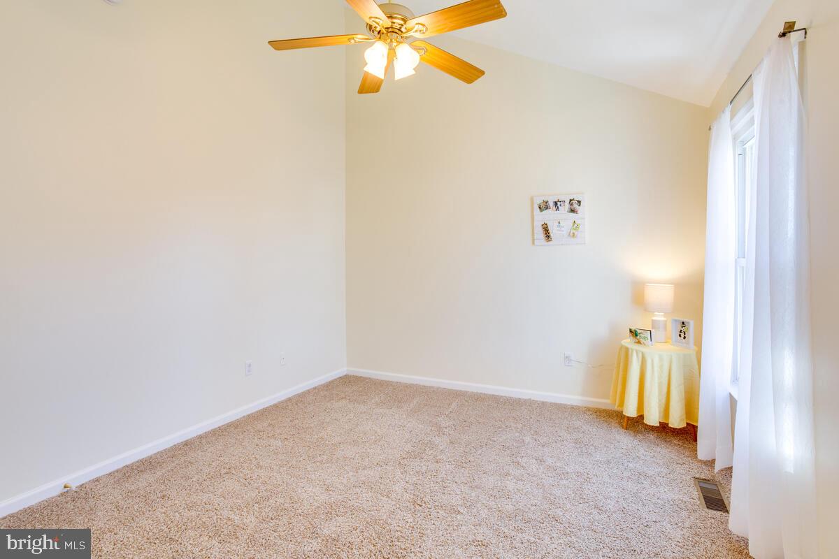 CANTERBURY RIDING - Residential