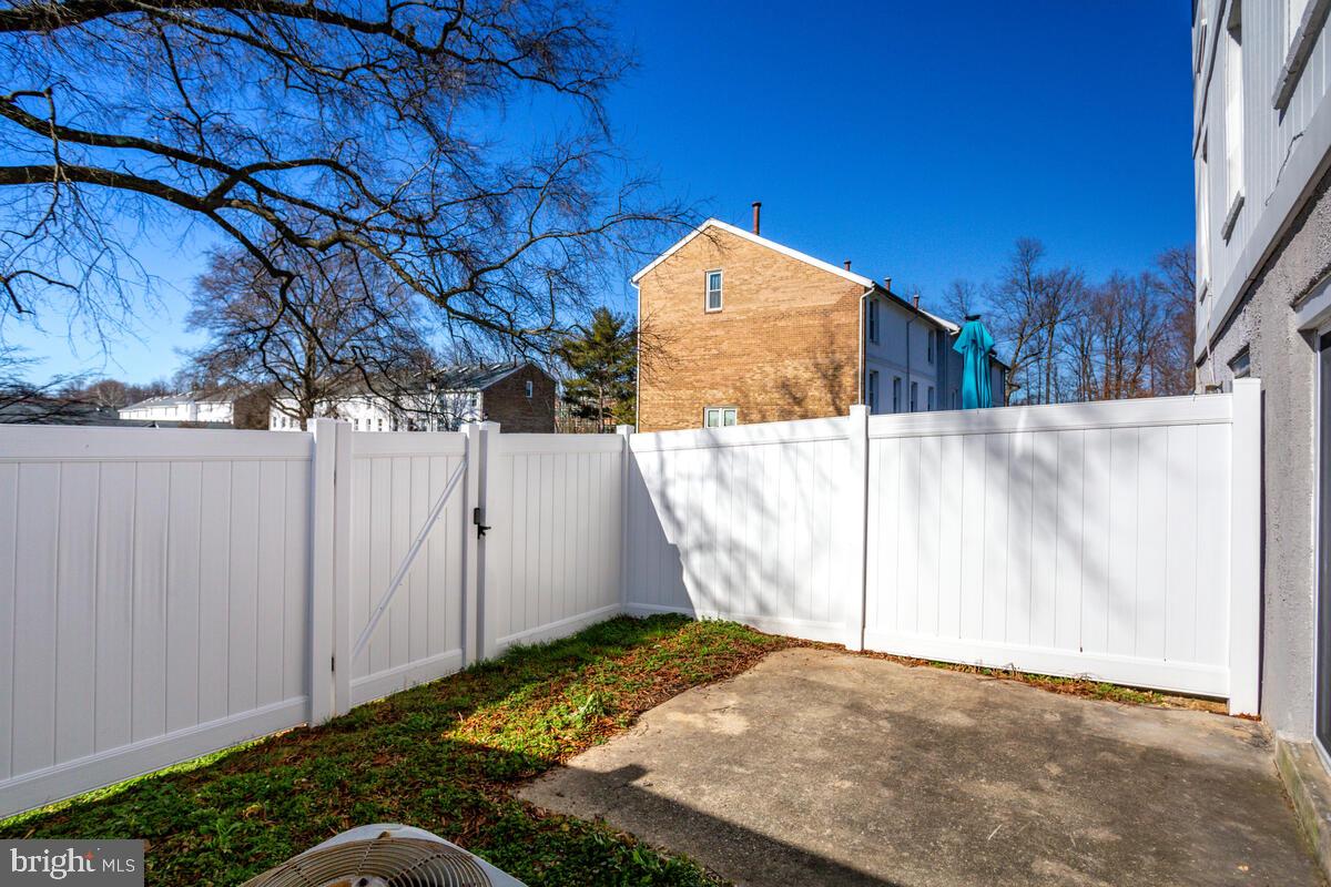 CANTERBURY RIDING - Residential