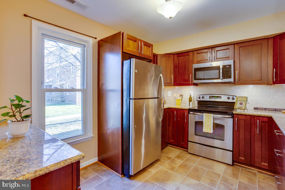 CANTERBURY RIDING - Residential