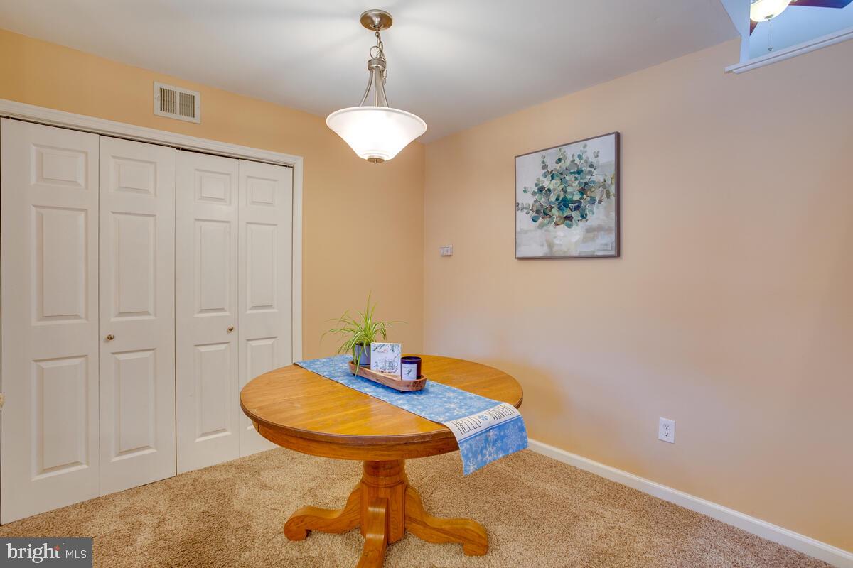 CANTERBURY RIDING - Residential