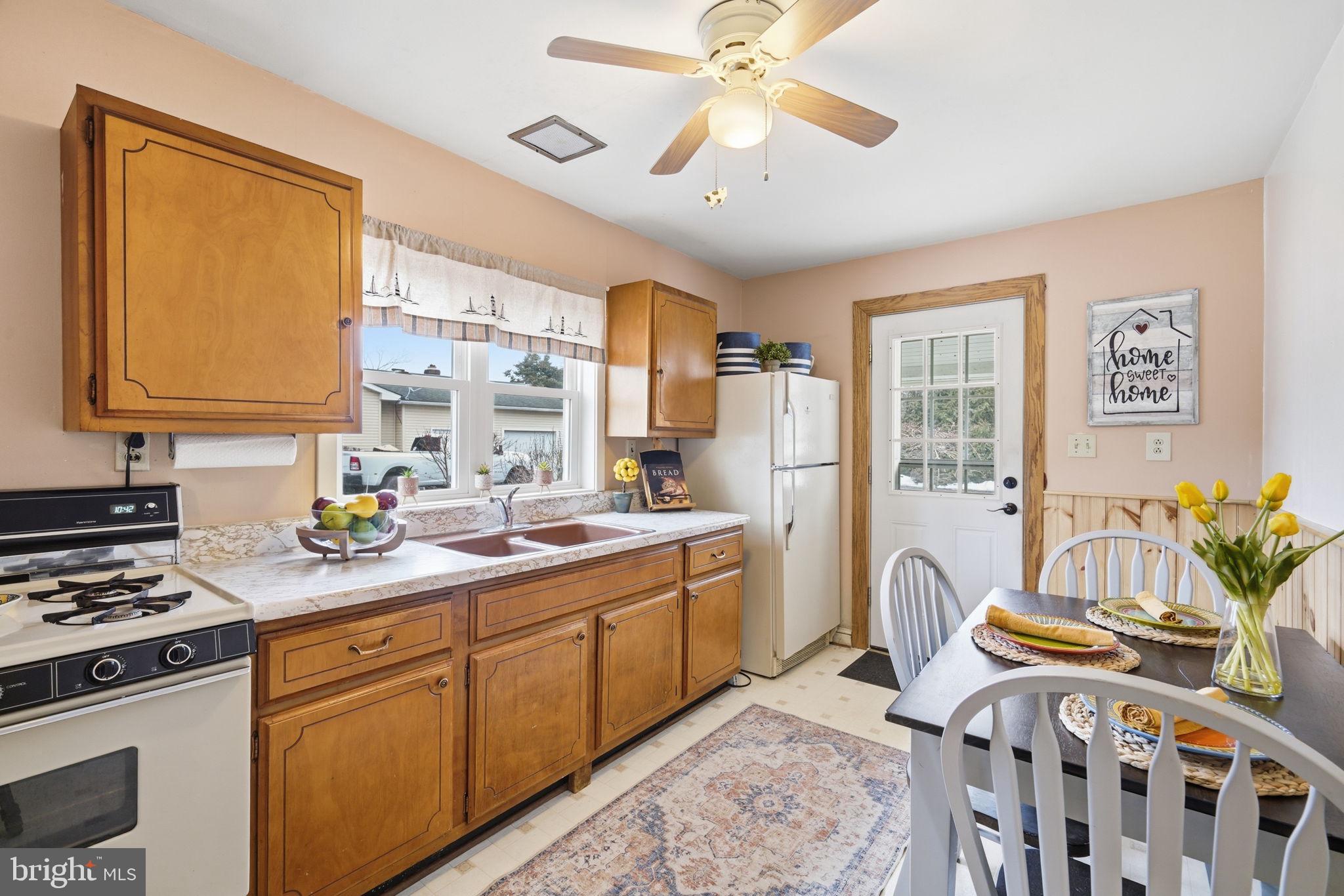 MILLINGTON - Residential