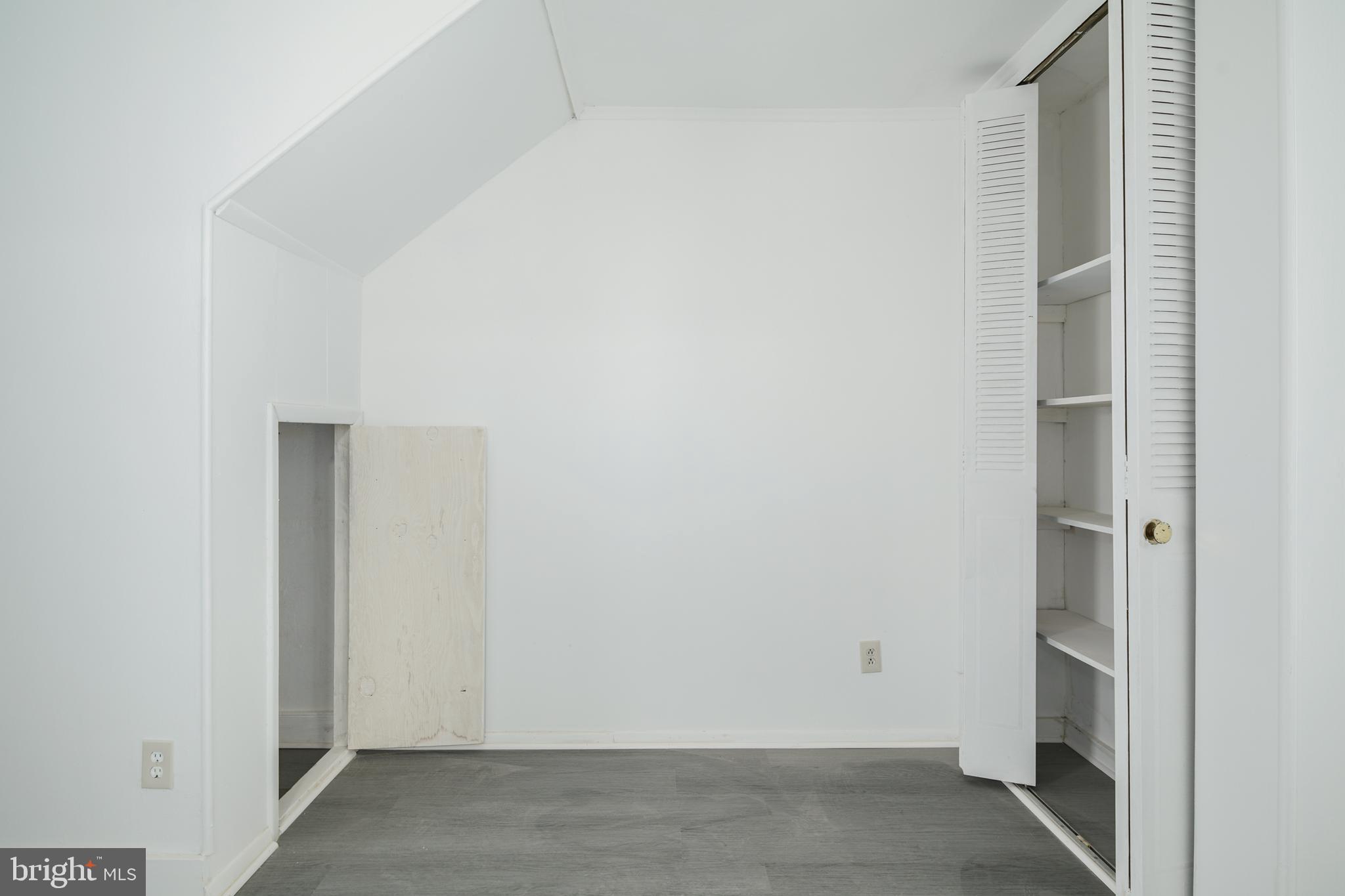 WASHINGTON SQ WEST - Residential Lease