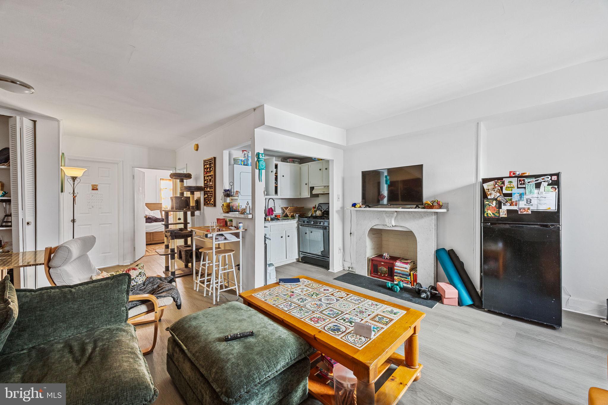 WASHINGTON SQ WEST - Residential Lease