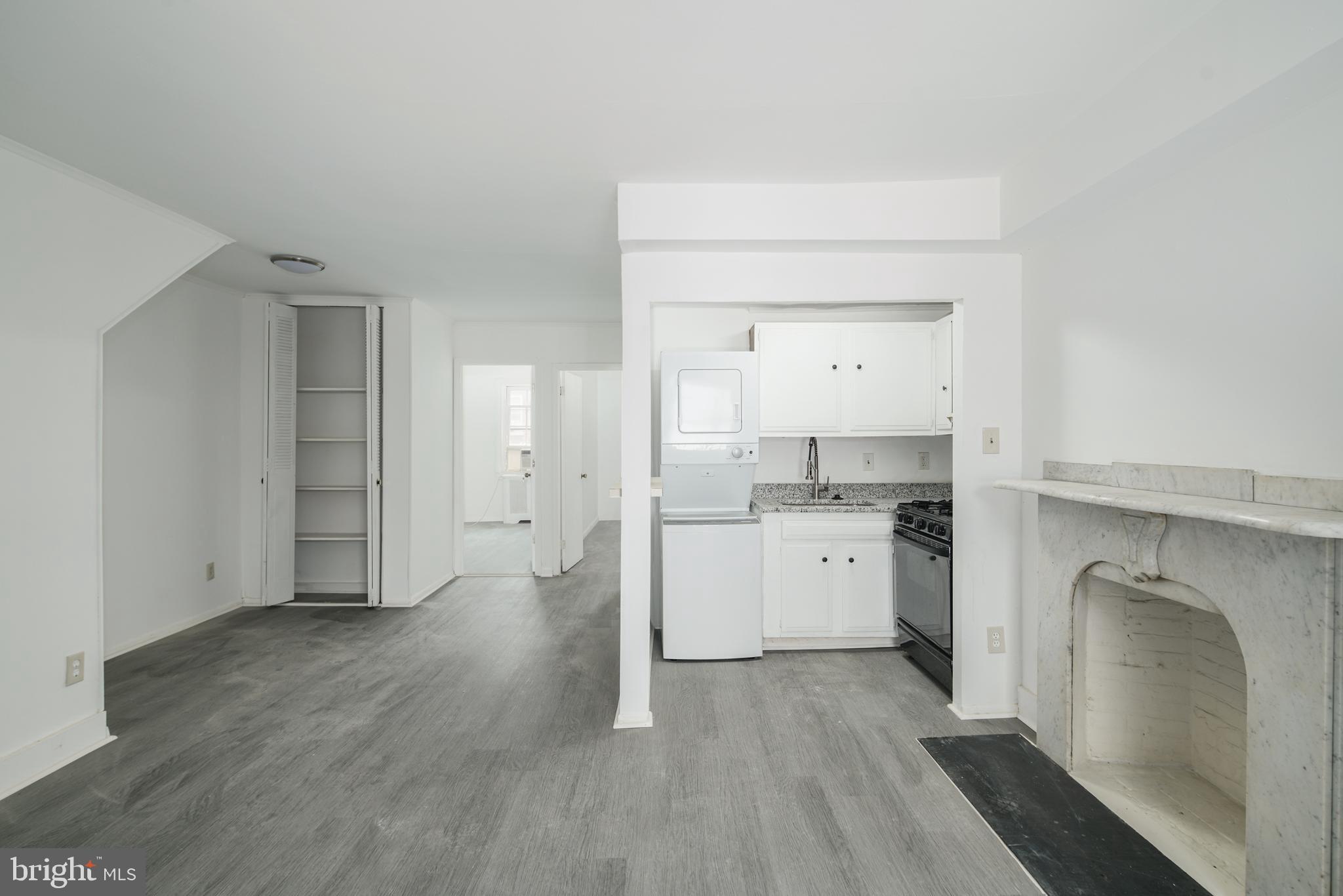 WASHINGTON SQ WEST - Residential Lease