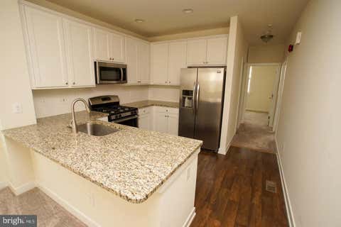 Townhouse For Rent - 135 Federal Street<br/> BENSALEM, PA 19020