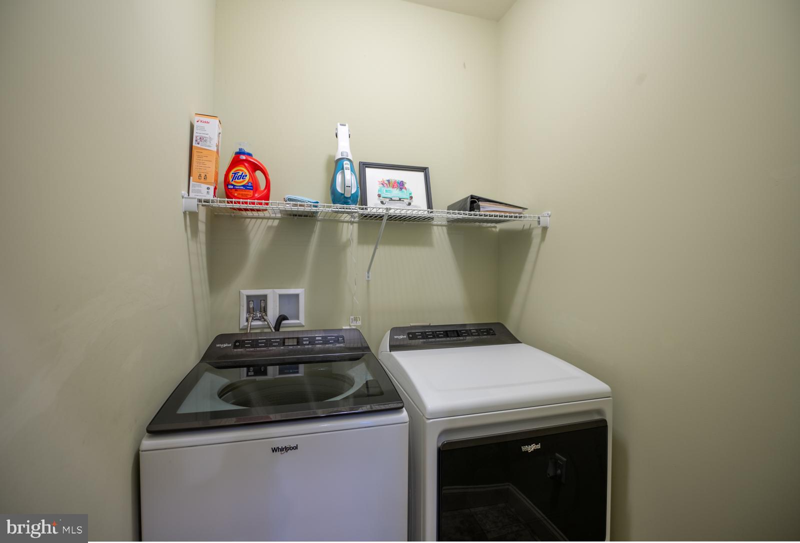 THE WOODS AT ROCK RAYMOND - Residential