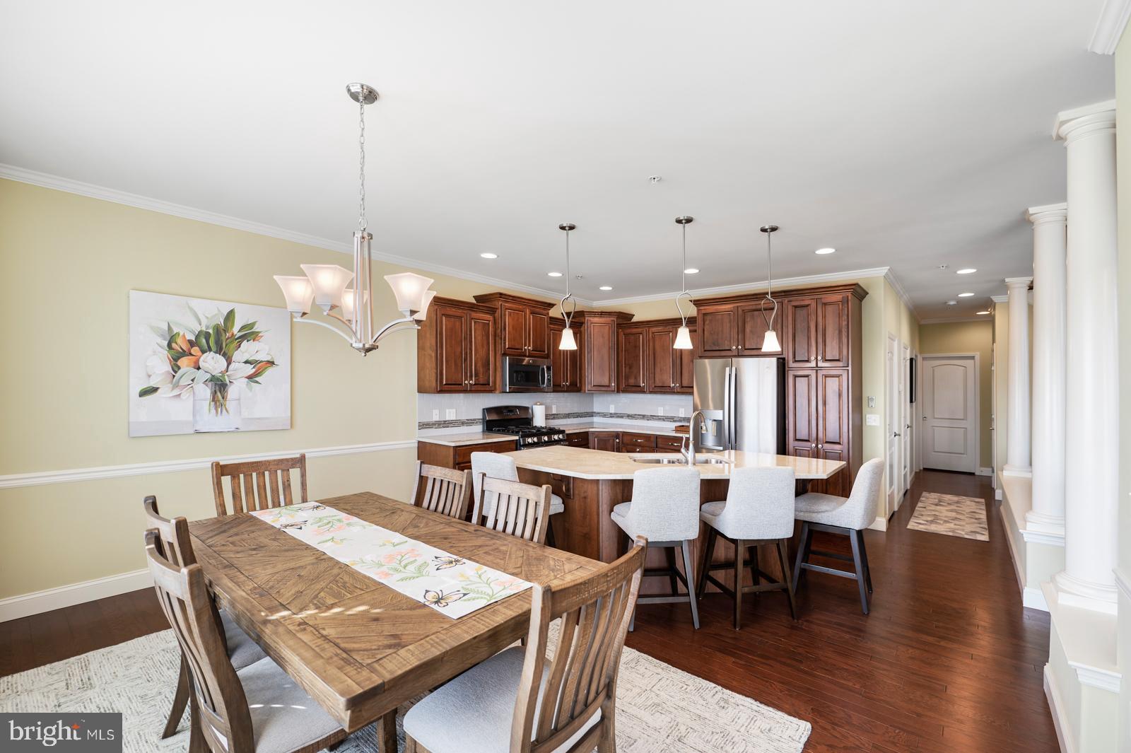 THE WOODS AT ROCK RAYMOND - Residential