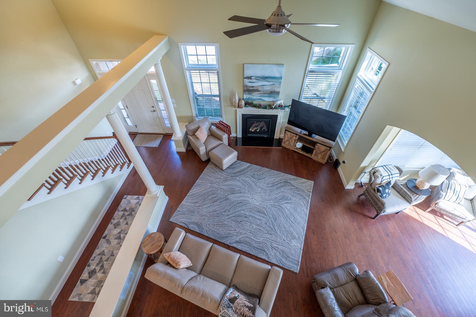 THE WOODS AT ROCK RAYMOND - Residential