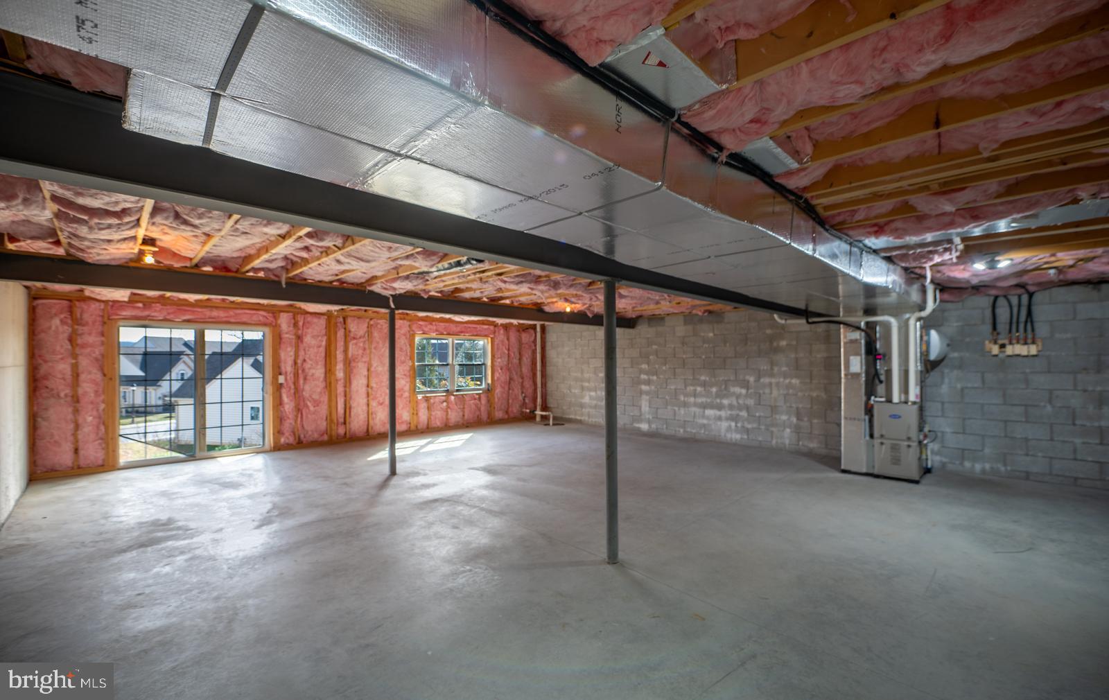 THE WOODS AT ROCK RAYMOND - Residential