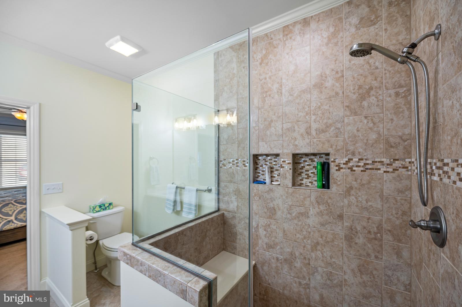 THE WOODS AT ROCK RAYMOND - Residential