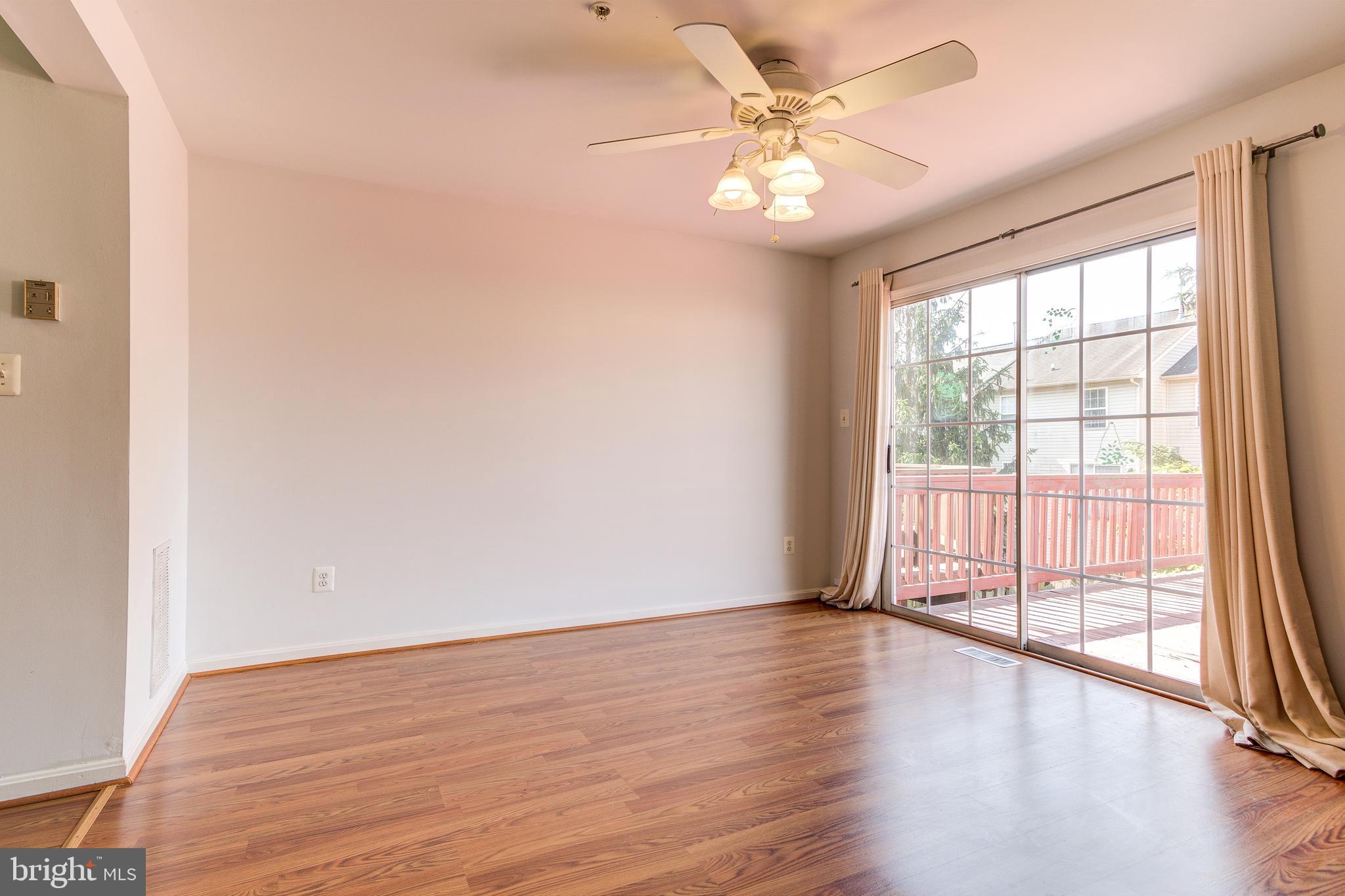 WILLOWS OF POTOMAC - Residential