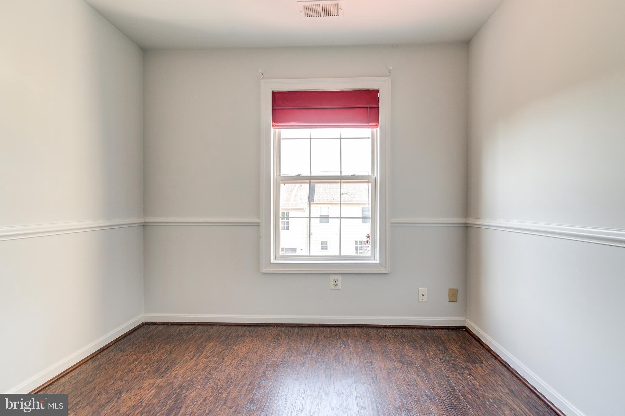 WILLOWS OF POTOMAC - Residential