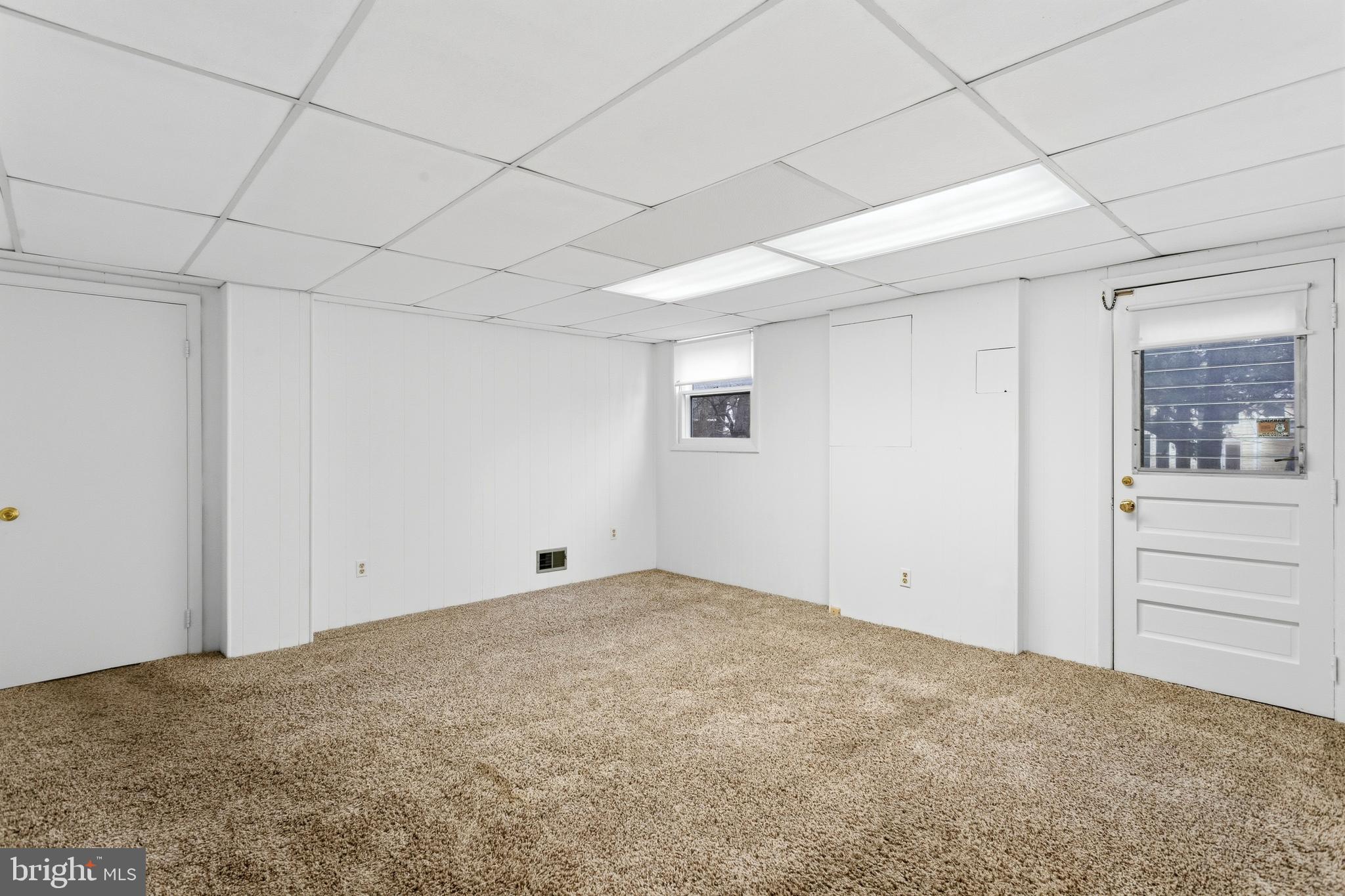 REGENCY ESTATES - Residential