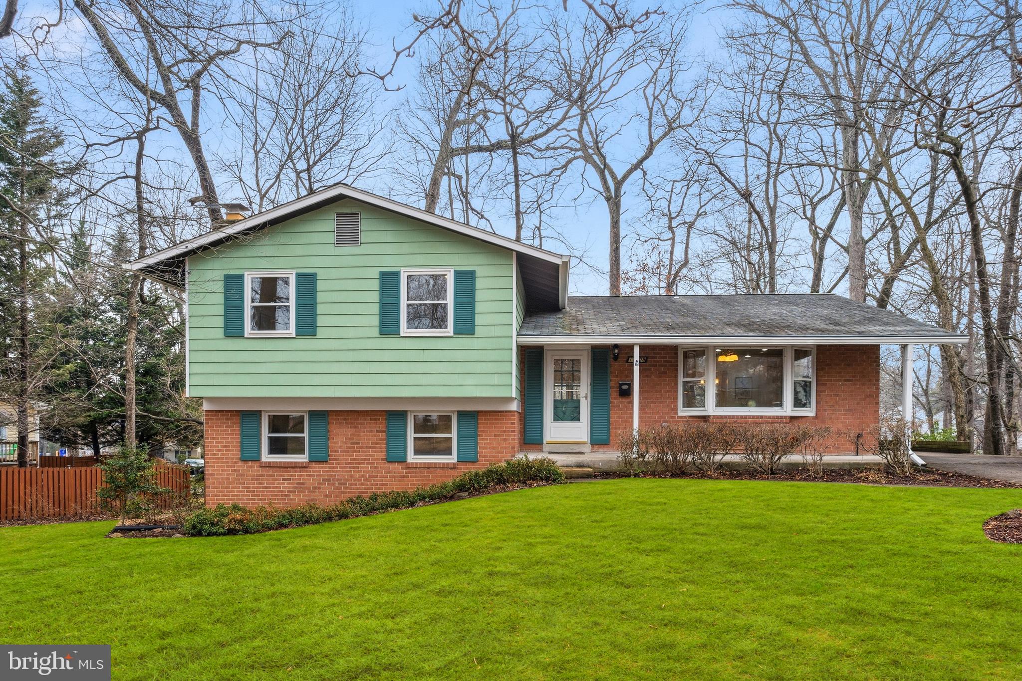 REGENCY ESTATES - Residential