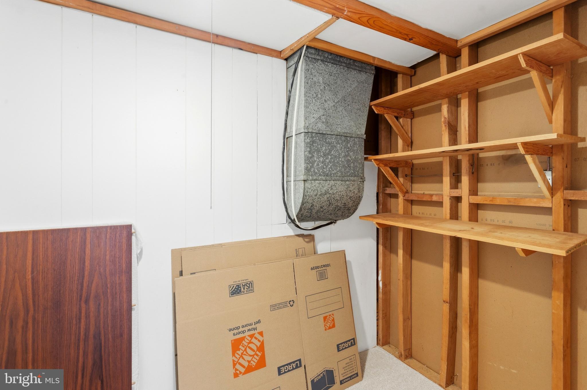 REGENCY ESTATES - Residential