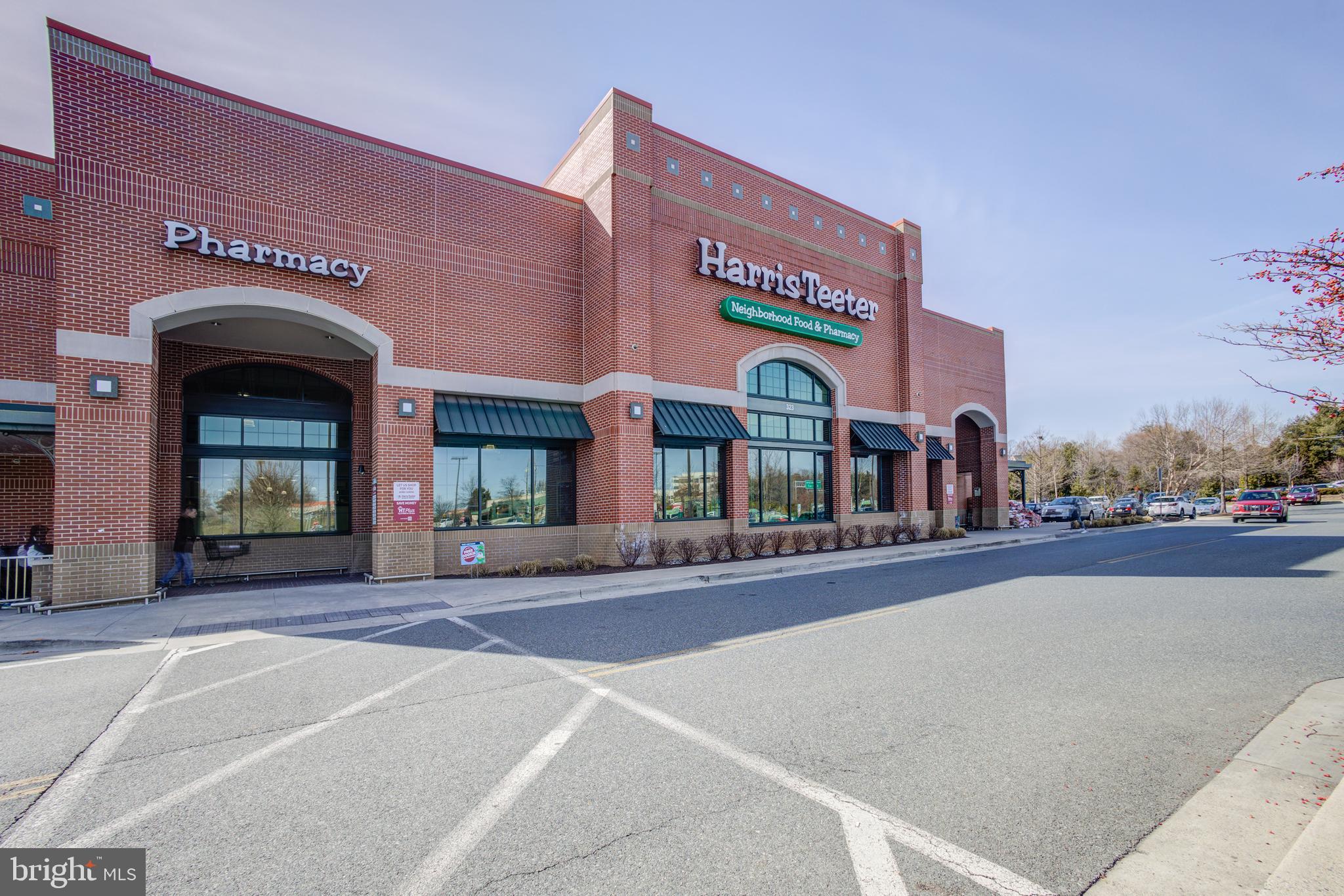 SHADY GROVE VILLAGE - Residential