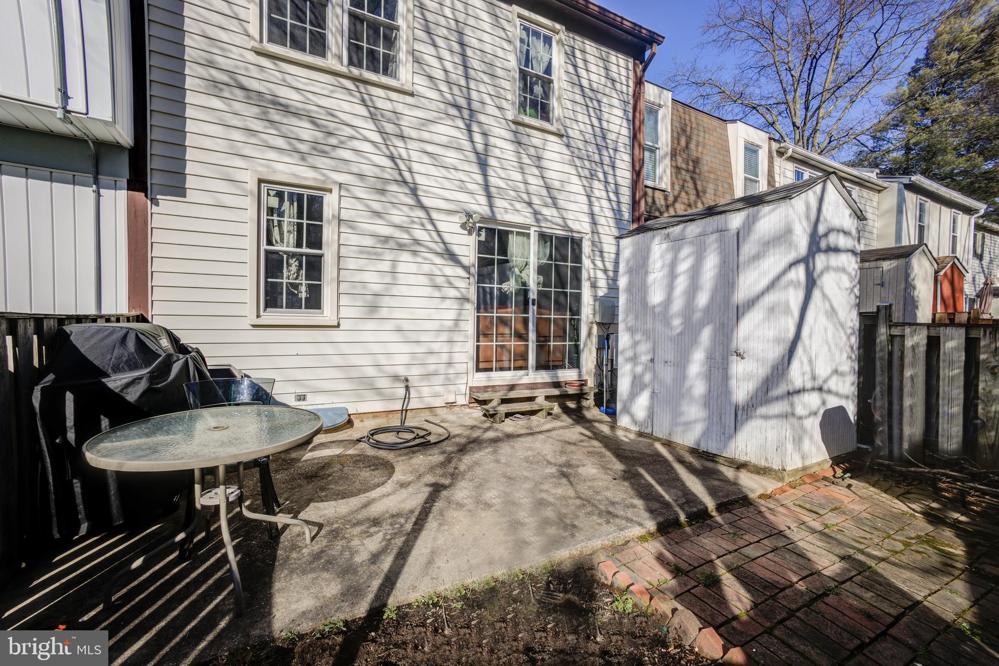 SHADY GROVE VILLAGE - Residential